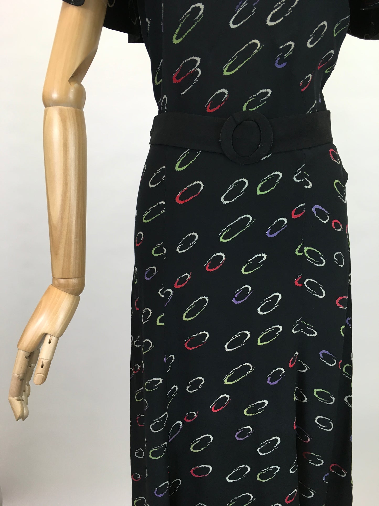 Original 1930’s Exquisite Full Length Gown in A Fine Crepe - Made By ‘ Cavendish House, Cheltenham ‘