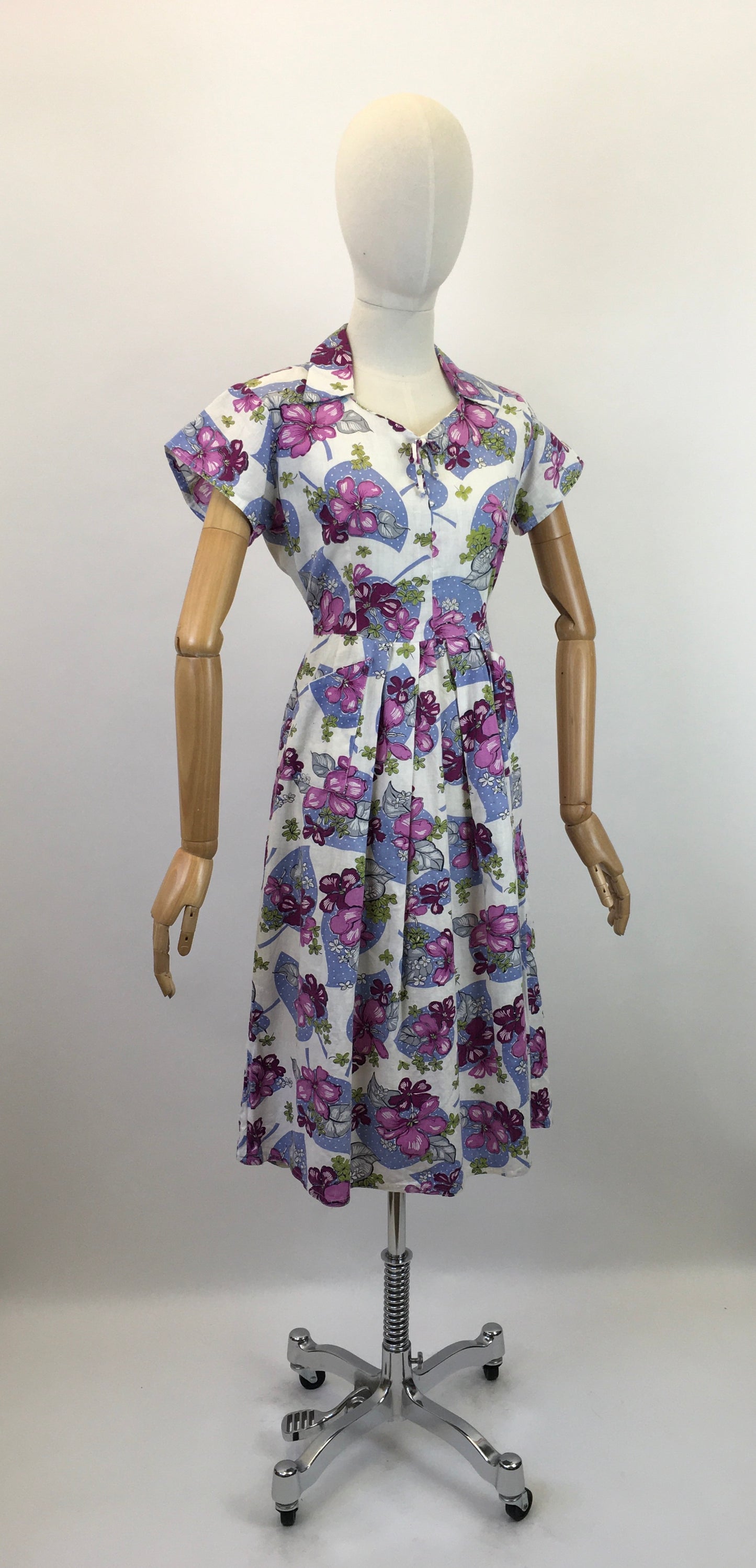 Original 1940's Lovely Cotton Day Dress - In Purple, Pink, Magenta and Green