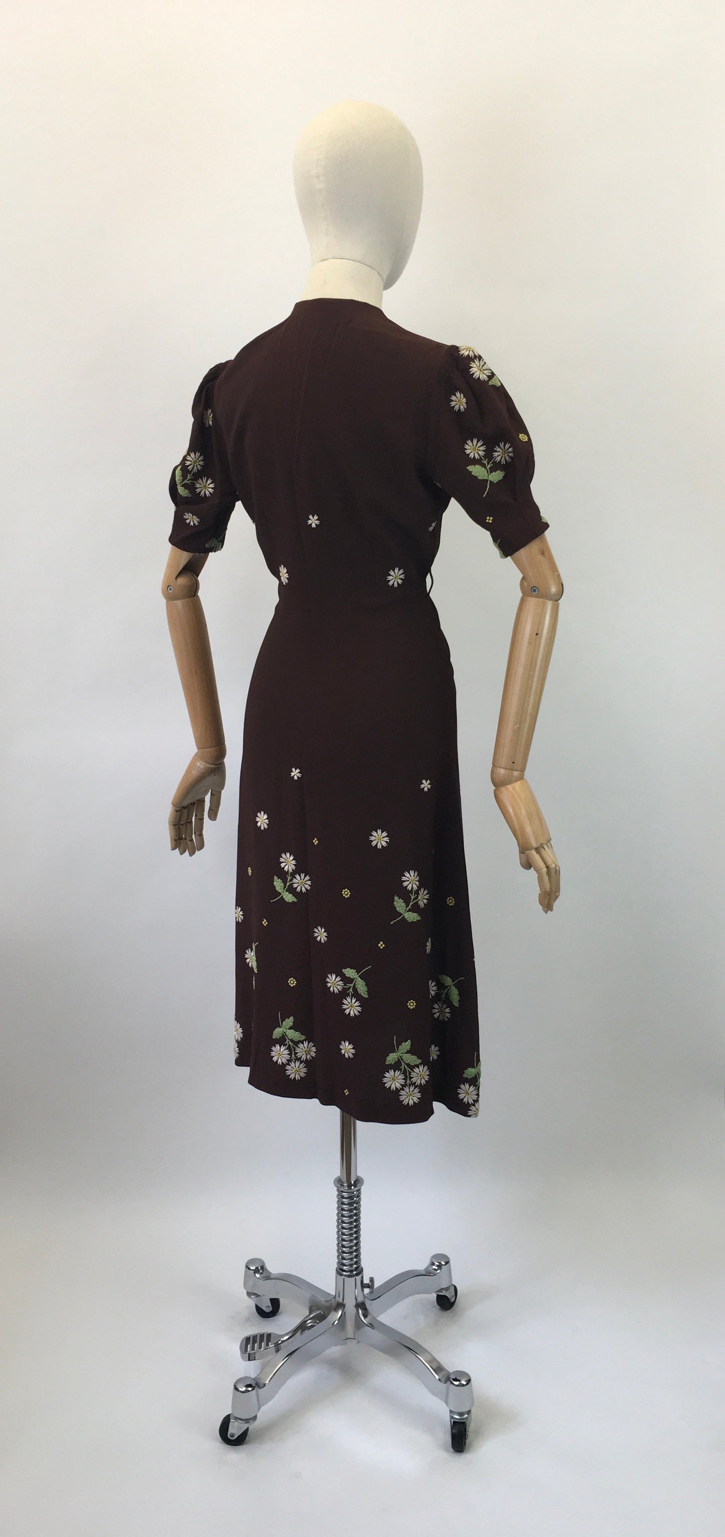 Original Sensational Late 1930's Early 1940's ' Princess Frocks' Dress - In Warm Brown & Embroidery In Yellow & Green