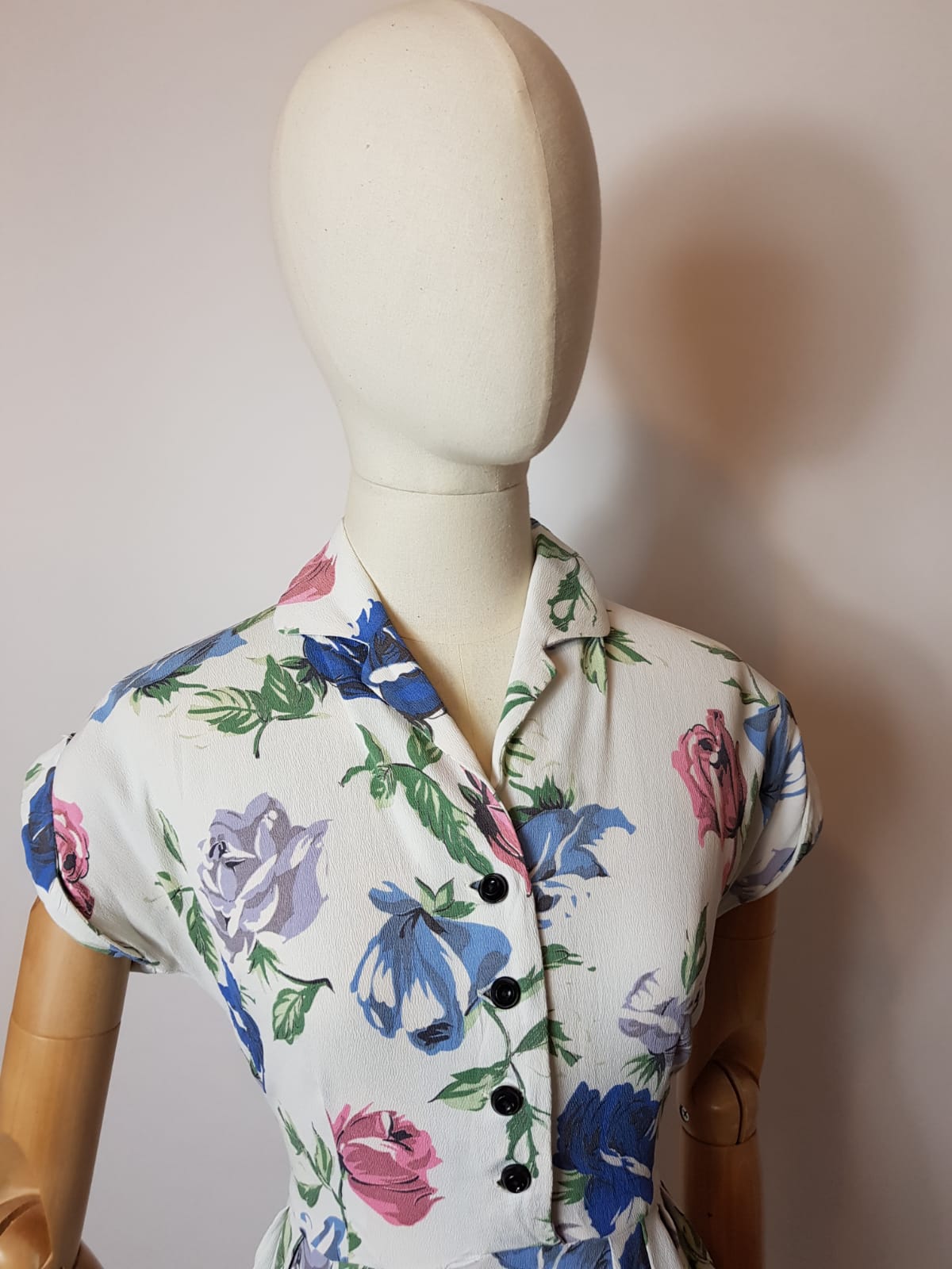 Original 1940’s Darling St. Michael Day Dress - In. A Pretty Pastel Colour Palette