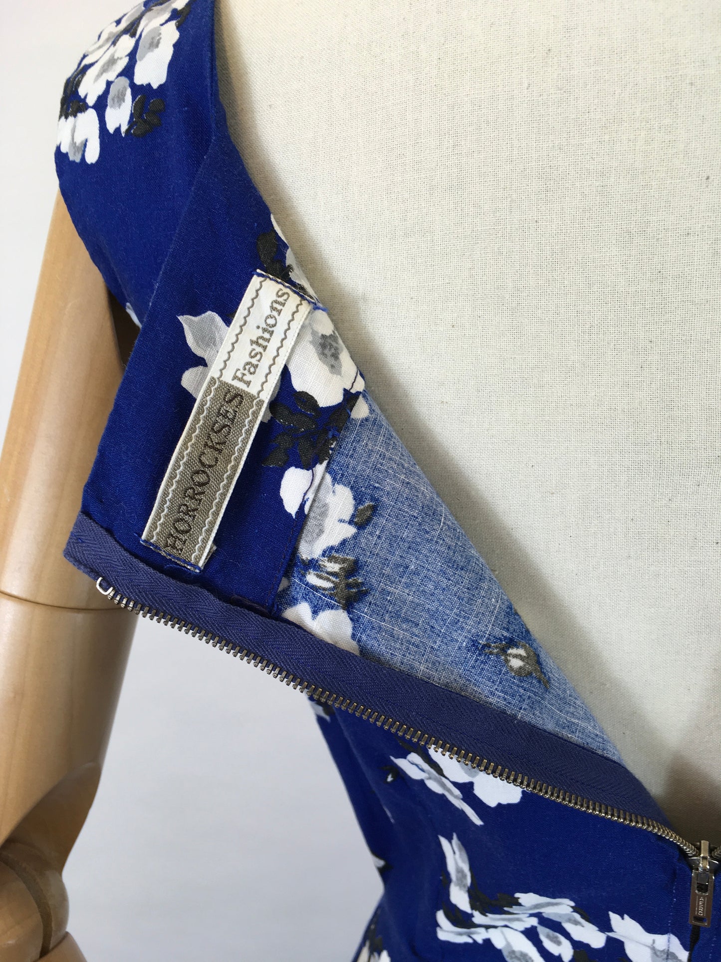 Original 1950’s STUNNING ‘ Horrockses Fashions ‘ Cotton Dress - In Rich Navy, Deep Charcoals and Soft Grey