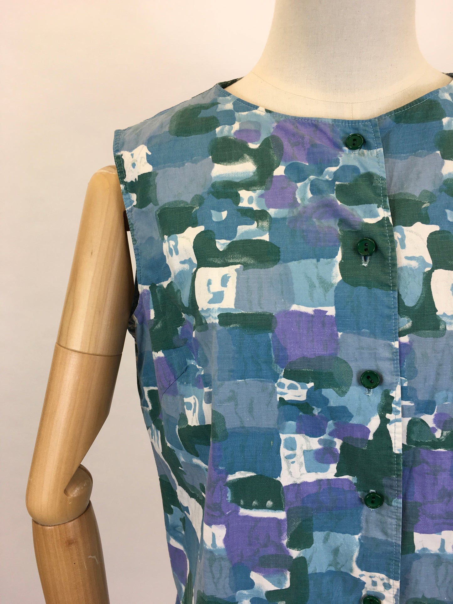 Original 1950’s Fabulous Cotton Blouse - In A Lovely Print