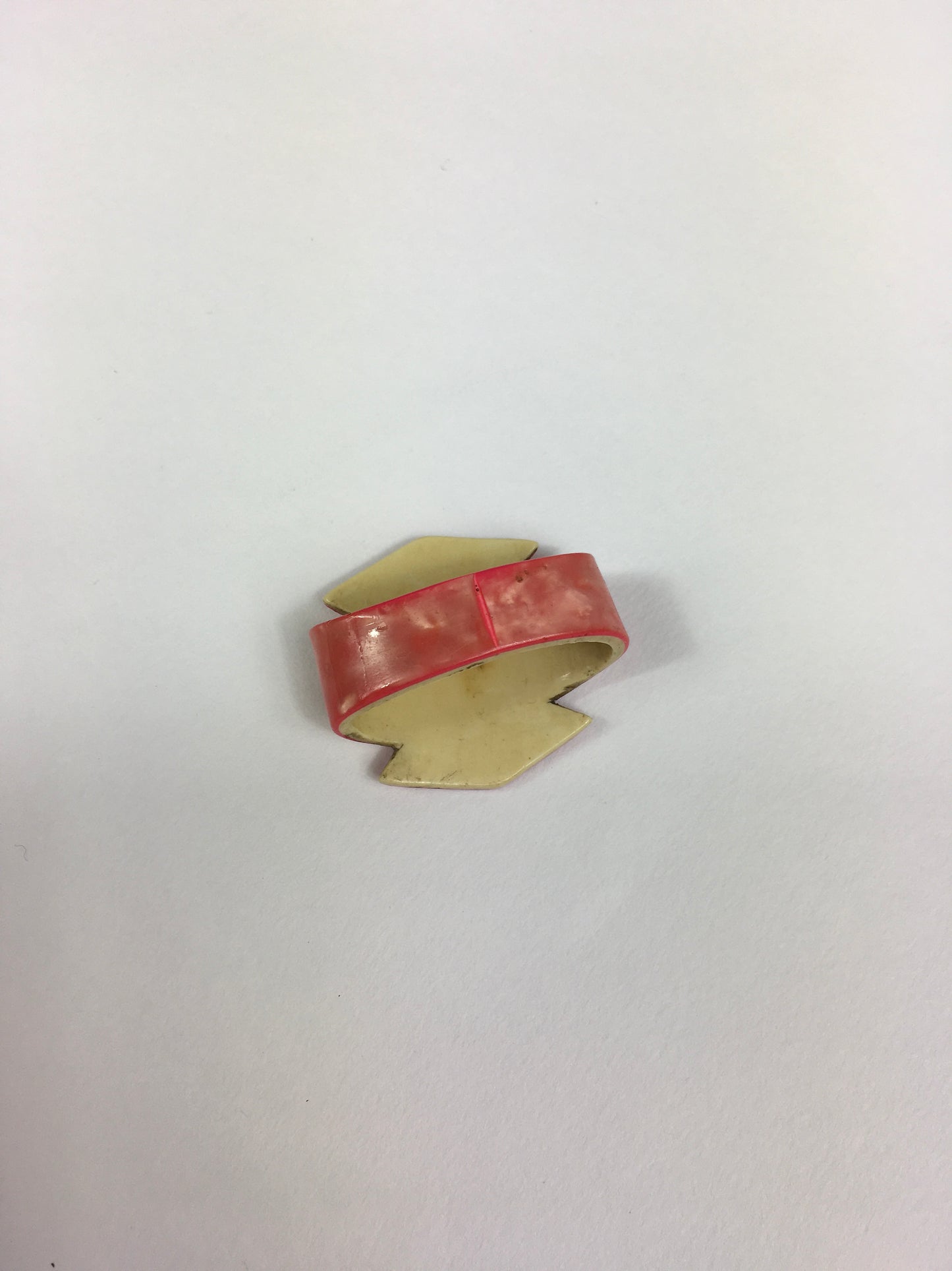 Original 1930’s Art Deco Celluloid Scarf Ring - In A Beautiful Coral Colouring With Paste Detailing