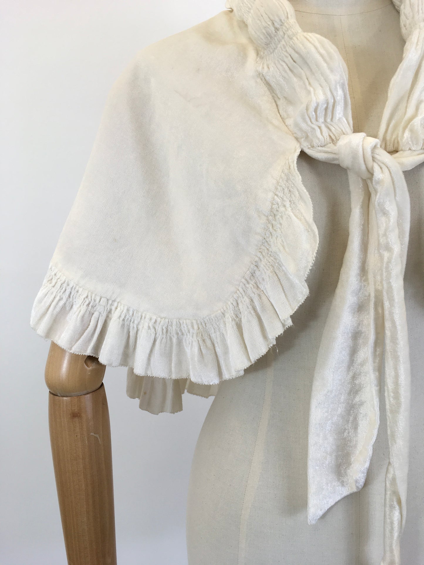 Original 1930’s Silk Velvet Caplet - In White With Exquisite Ruched Detailing