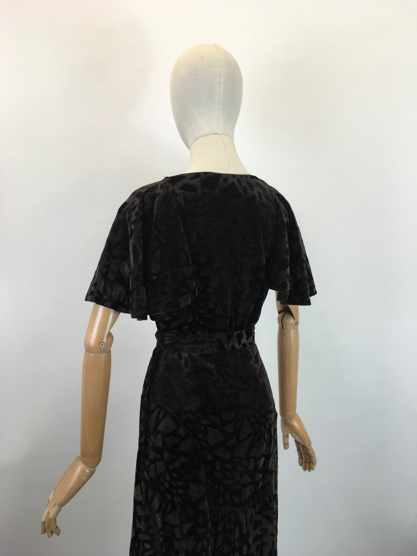 Original 1930's Sensational Evening Gown - In A Rich Dark Chocolate Devore