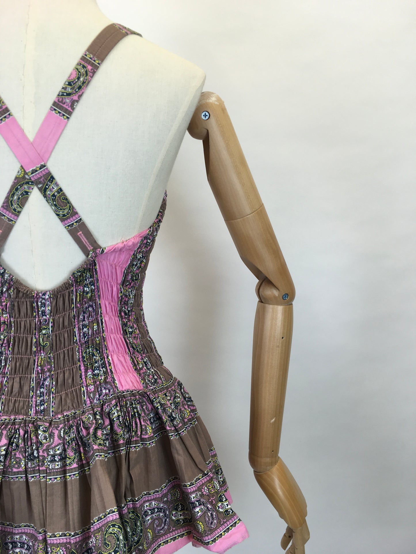 Original 1950’s ‘ Dorothy Perkins ‘ Bathing Costume - In a Lovely Colour Block and Paisley Print Cotton