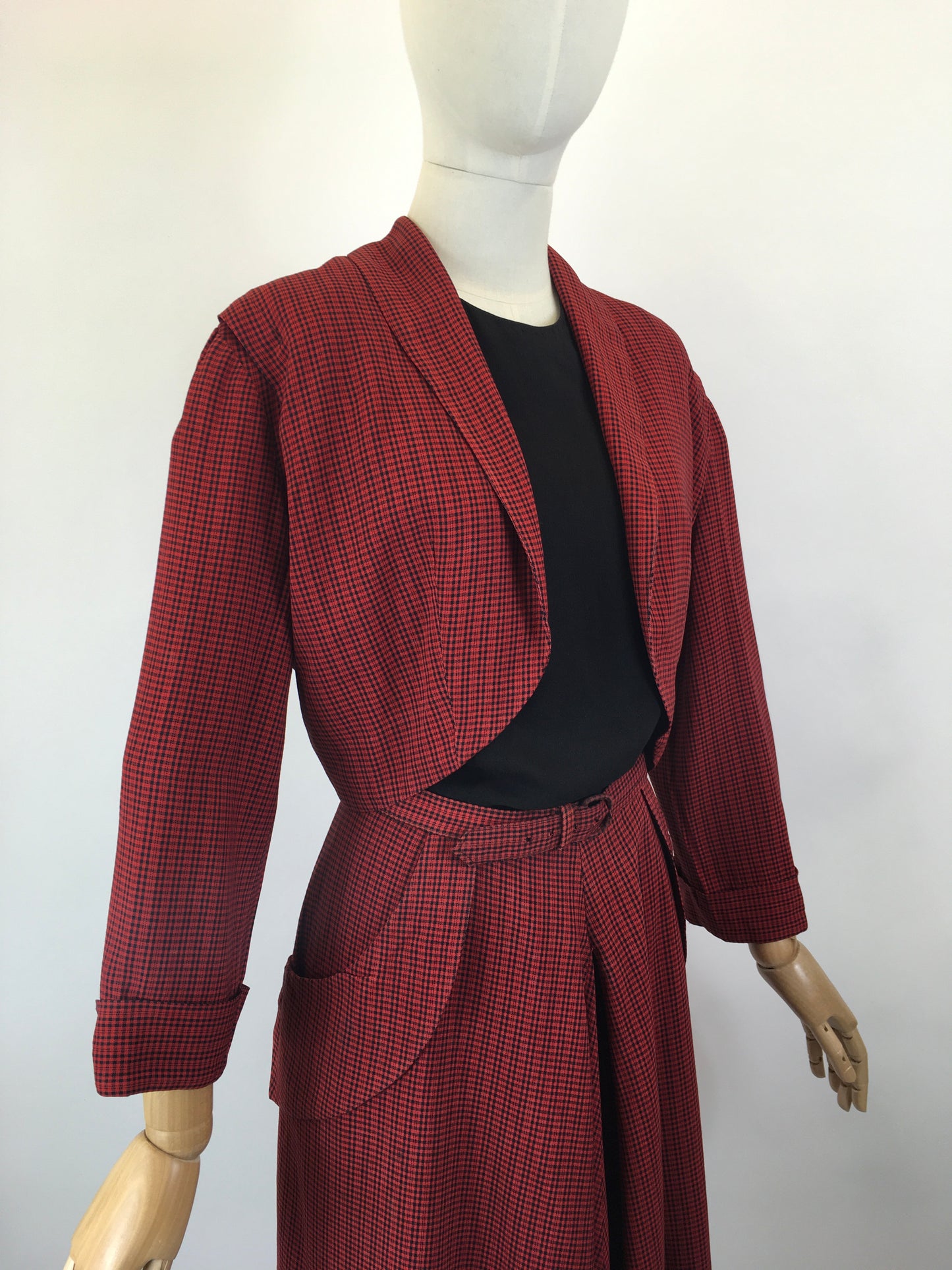 Original Late 1940’s 3 pc Set in Black and Red - By ‘ Leslie Fay ‘
