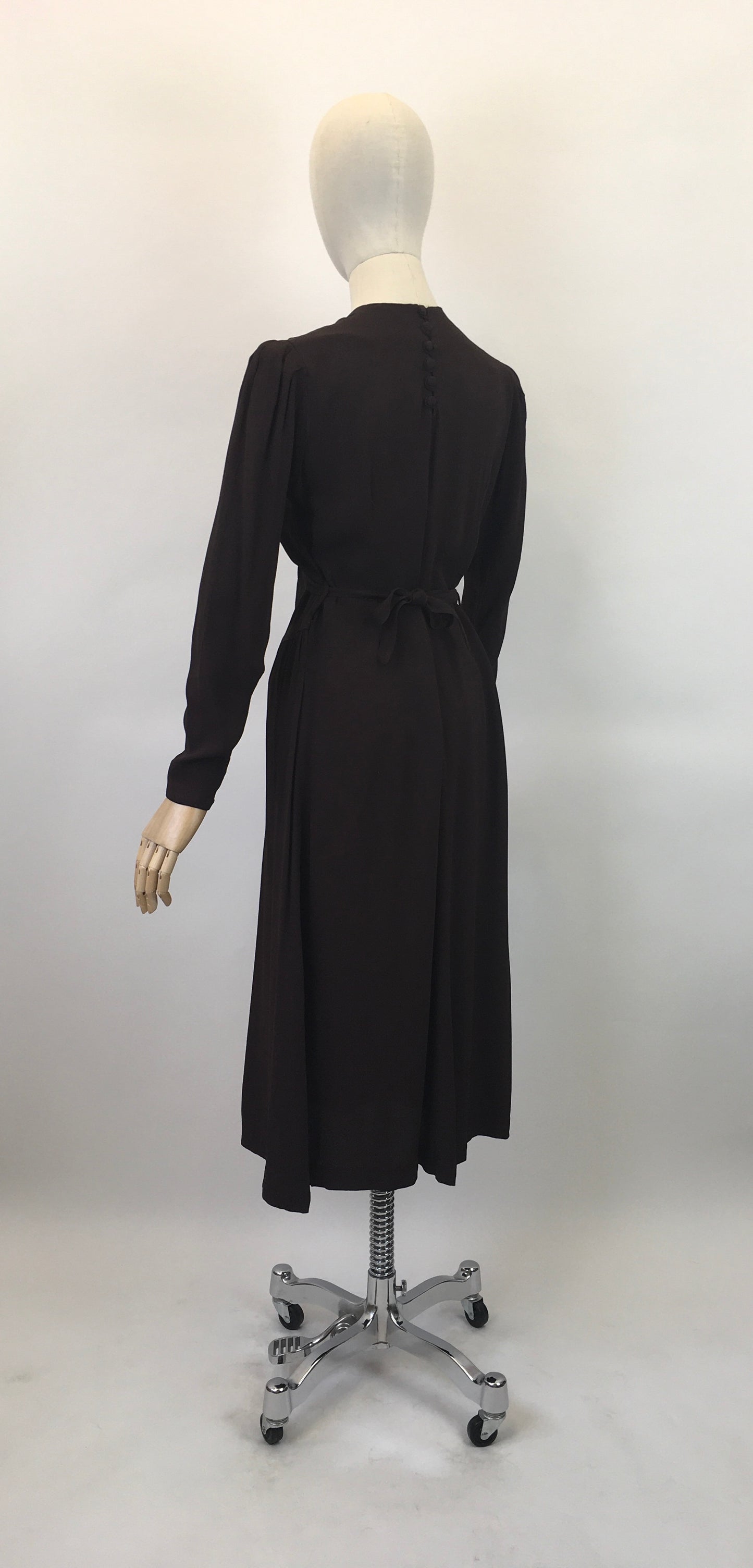 Original 1940's Sublime ' Mary Browne' CC41 Crepe Dress - In A Warming Brown with Roulette Loop Detailing