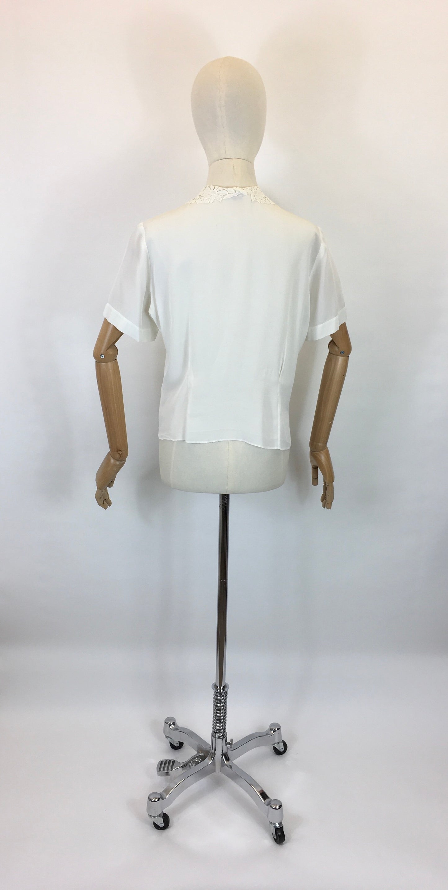 Original 1940’s ‘ Judy Bond’ White Blouse - With Stunning Floral Lace Detailing To The Bodice Panel
