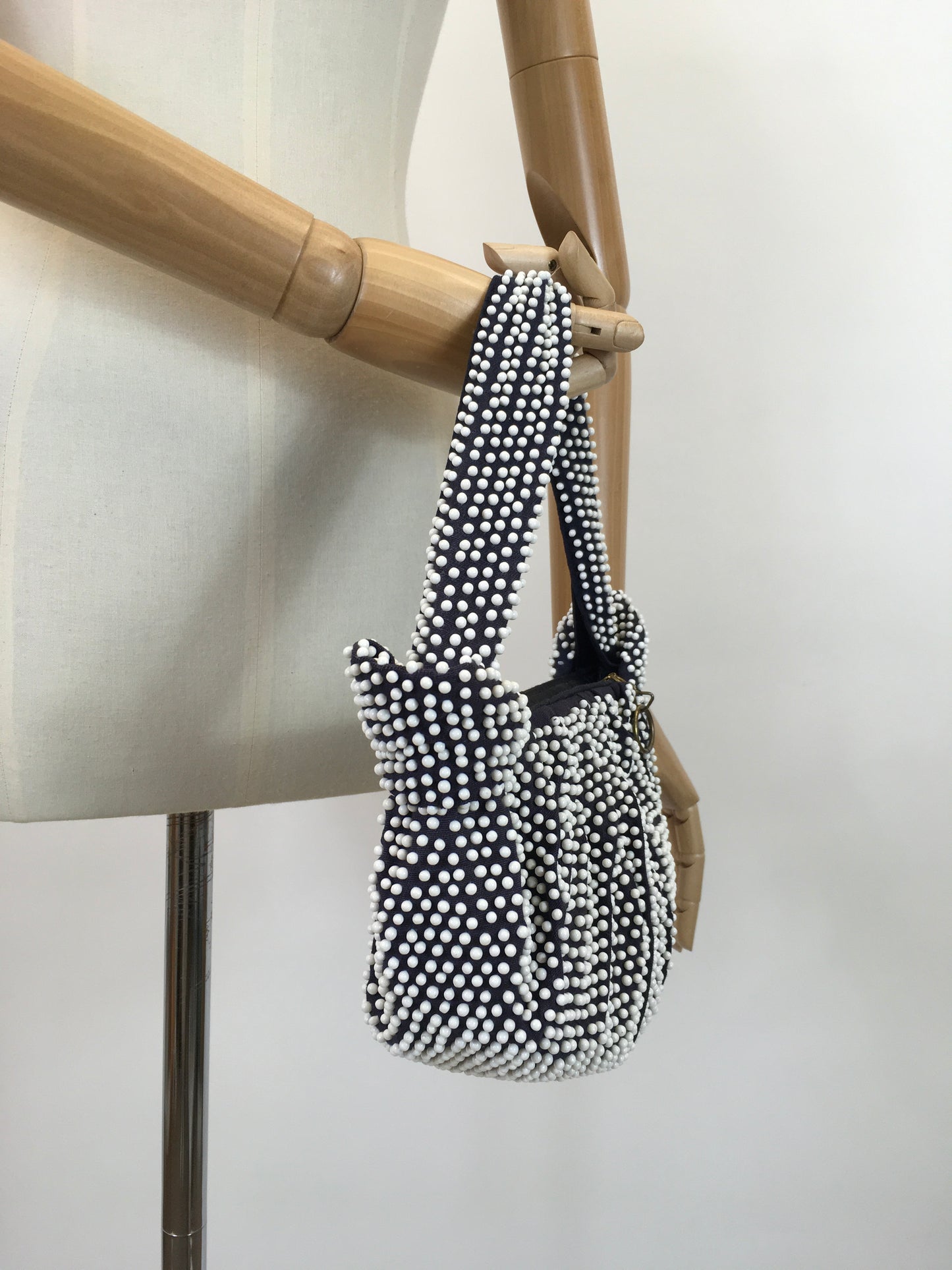 Original Late 1940's Early 1950's Fabulous Handbag - In Classic Navy & White