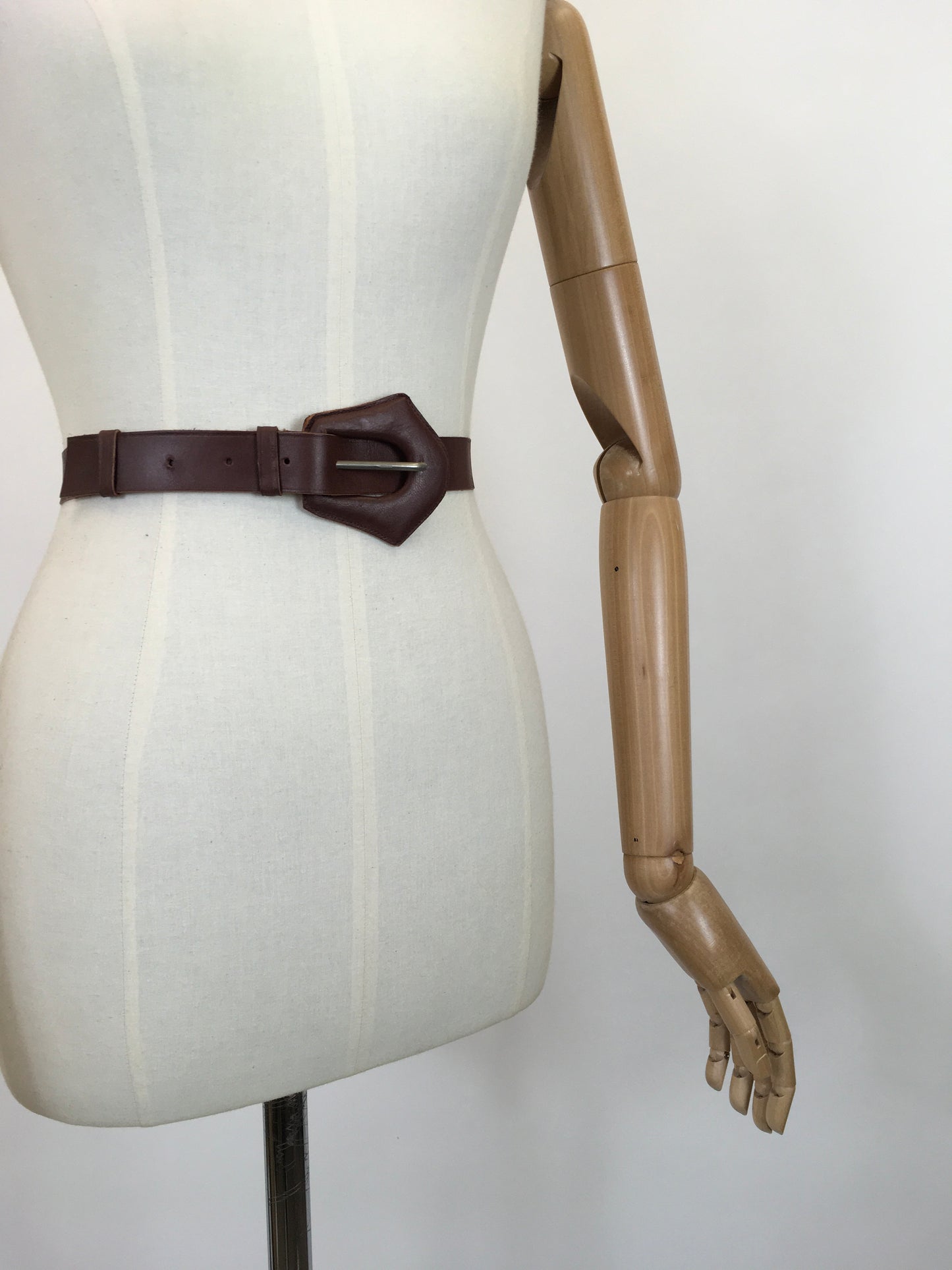 Original 1930's / 1940's Darling Leather Belt - In A Chocolate Brown