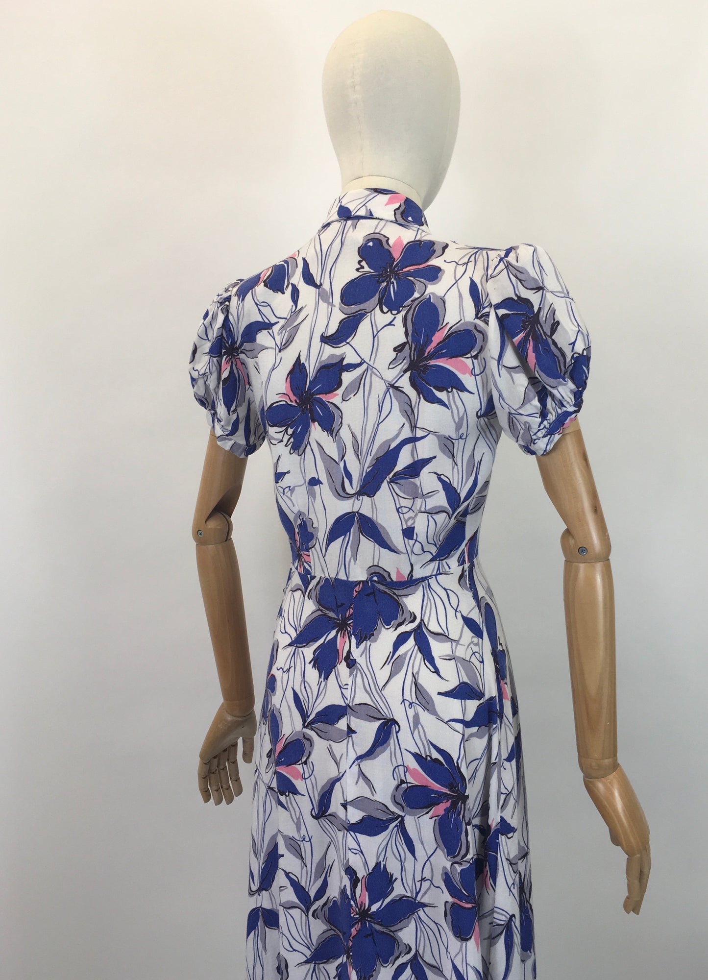 Original 1940's Darling Moygashol Linen Day Dress - In Navy, Off White, Blush & Grey