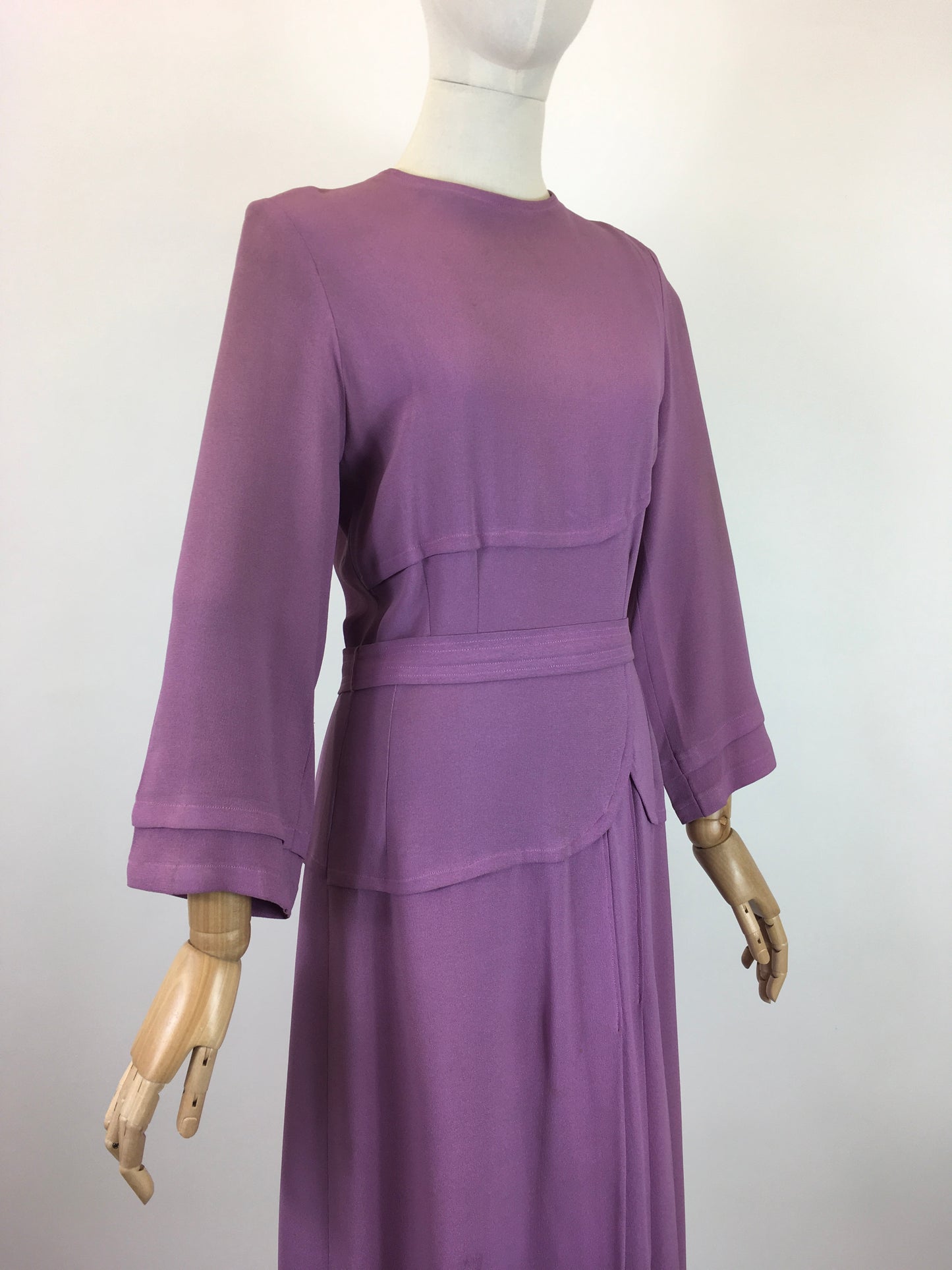 Original 1930’s Stunning Crepe Dress - In a Powdered Lilac