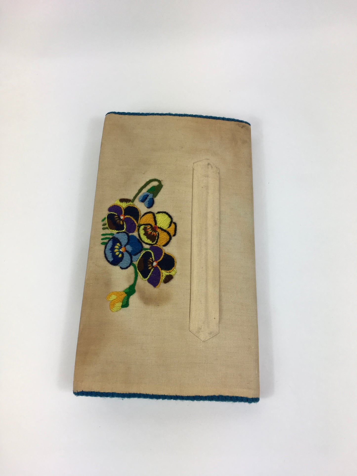 Original 1930’s Exquisite Embroidered Linen Clutch Handbag - With Stunning Details & Colour Pallet
