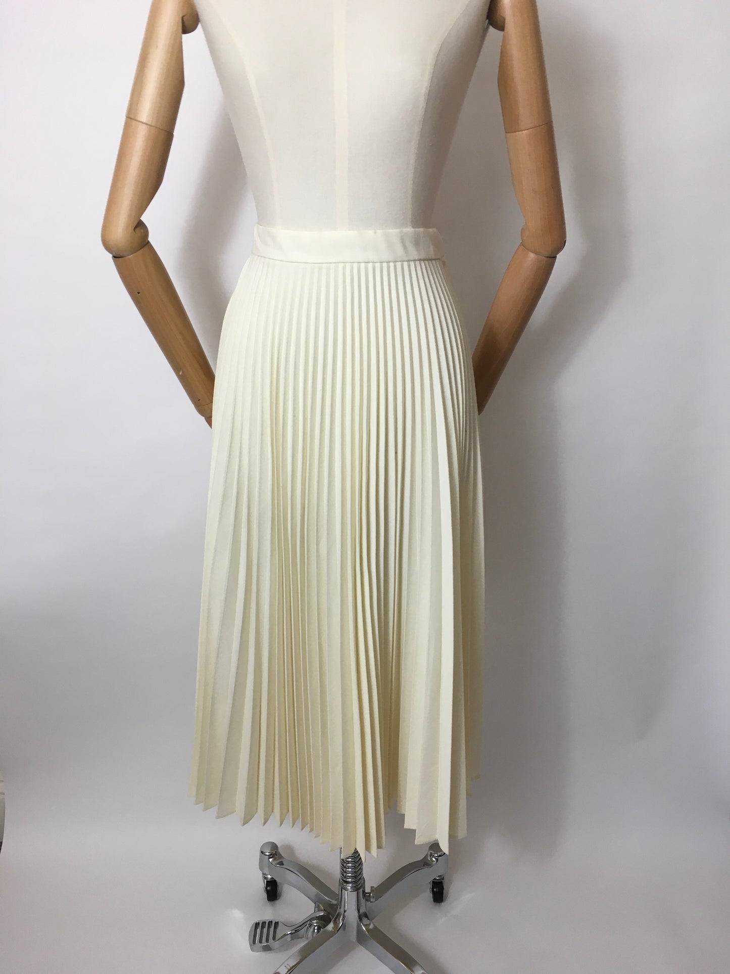 Original 1950s Pleated Skirt - In a soft buttery cream
