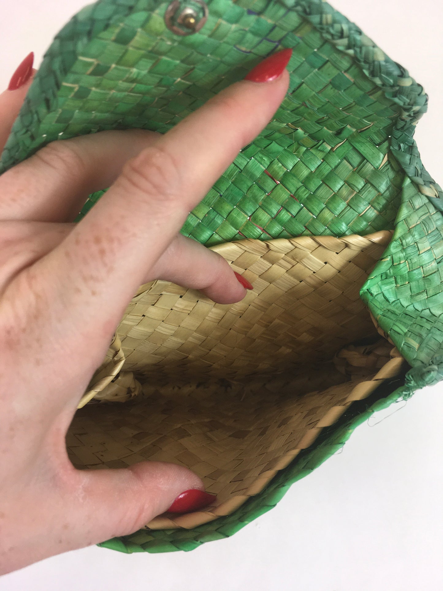 Original 1930’s Eau De Nil Raffia Handbag - With Delicate Rose, Lilac and Beige Hints