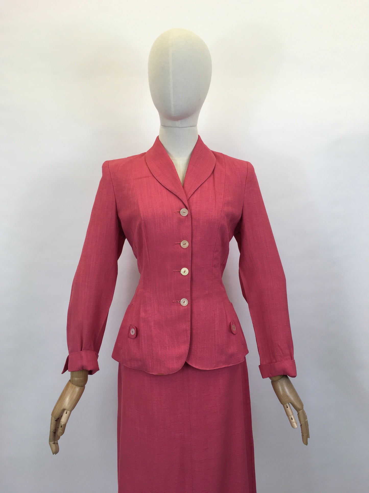 Original 1940’s Fabulous Bubblegum Pink 2pc Suit - In A Gorgeous Linen Fabric
