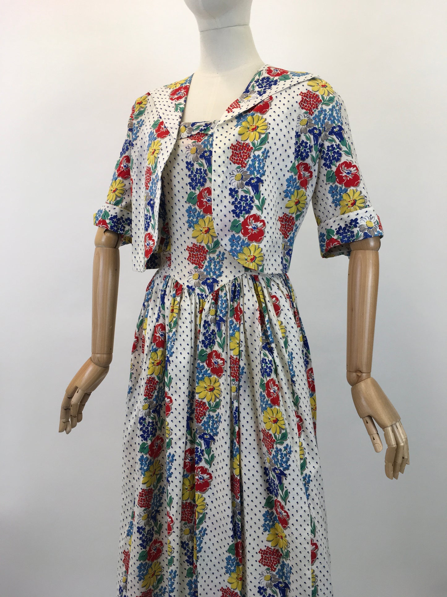 Original Stunning 1940's Sundress & Bolero - In A Bright Summer Floral Print Cotton