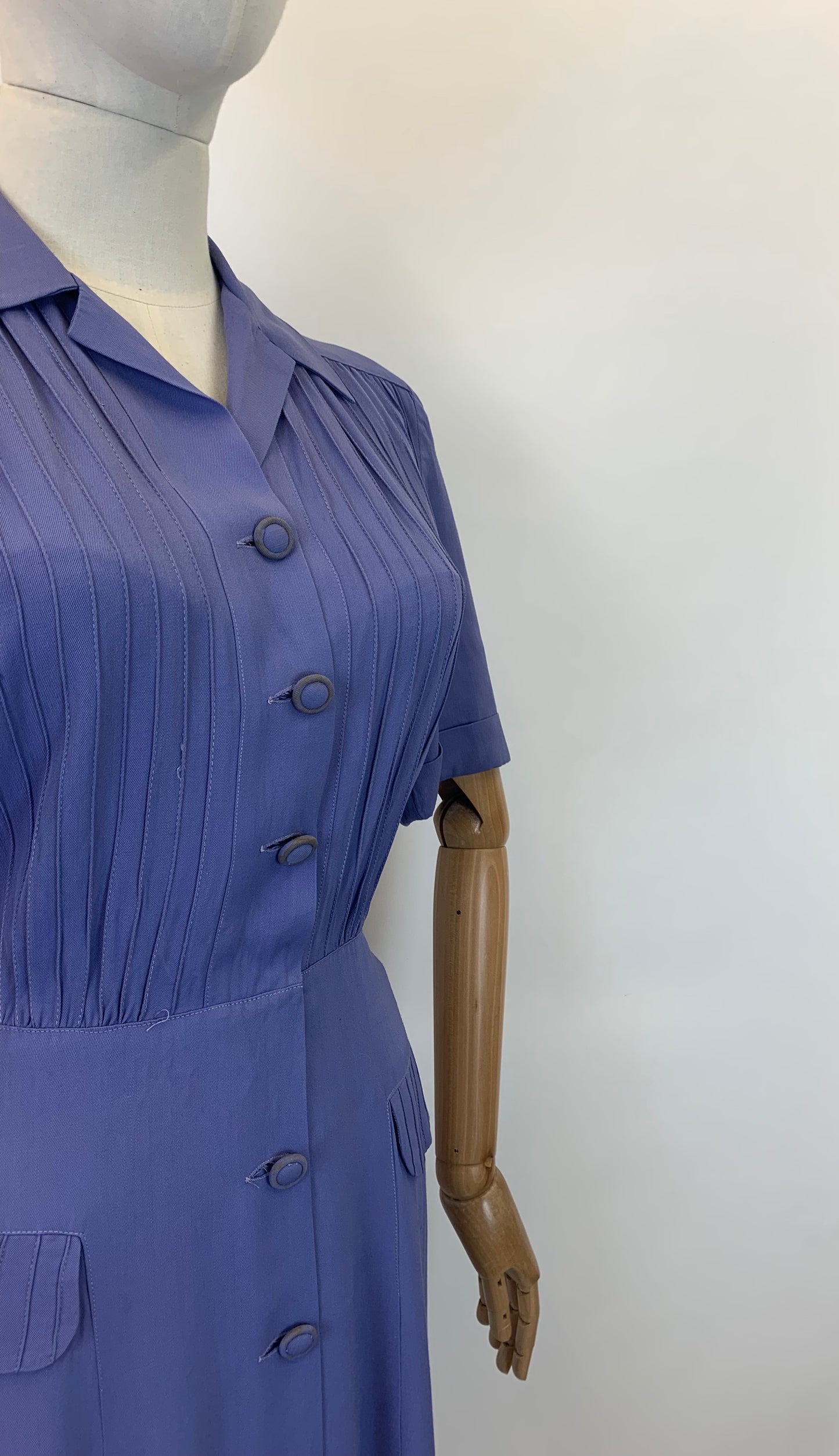 Original 1940's Darling Day Dress - With Delightful Pleatwork in Periwinkle
