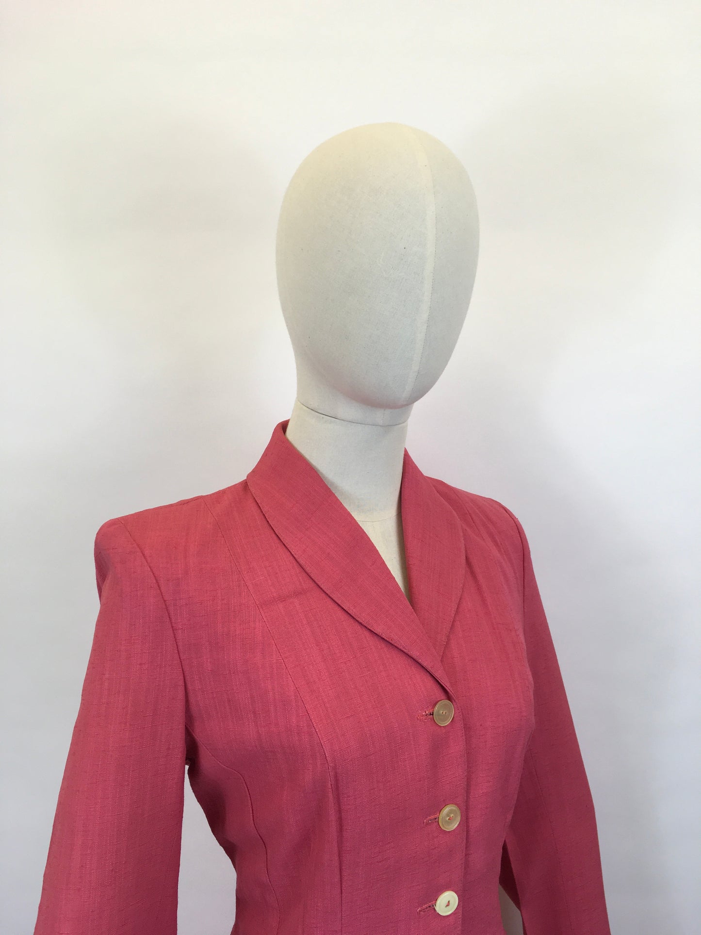 Original 1940’s Fabulous Bubblegum Pink 2pc Suit - In A Gorgeous Linen Fabric