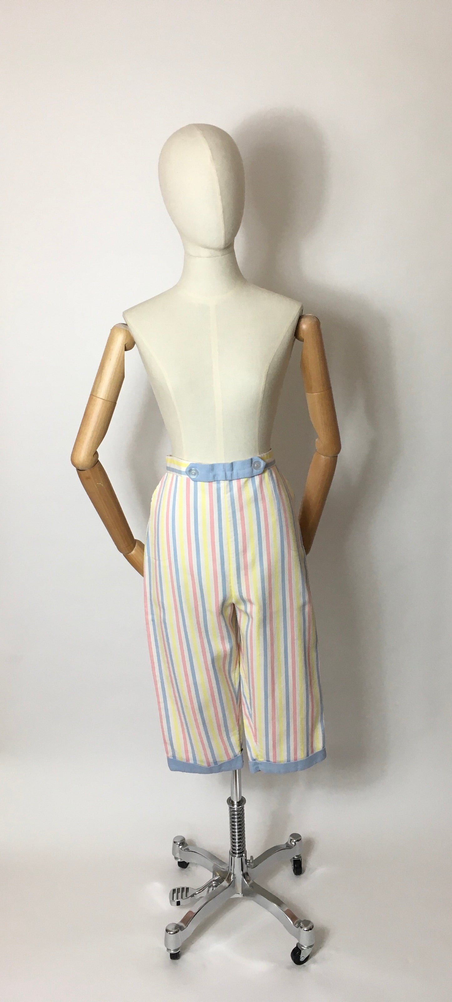 Original 1950s Capri Pants - In a Pastel Colour Pallet Almost Good Enough to Eat