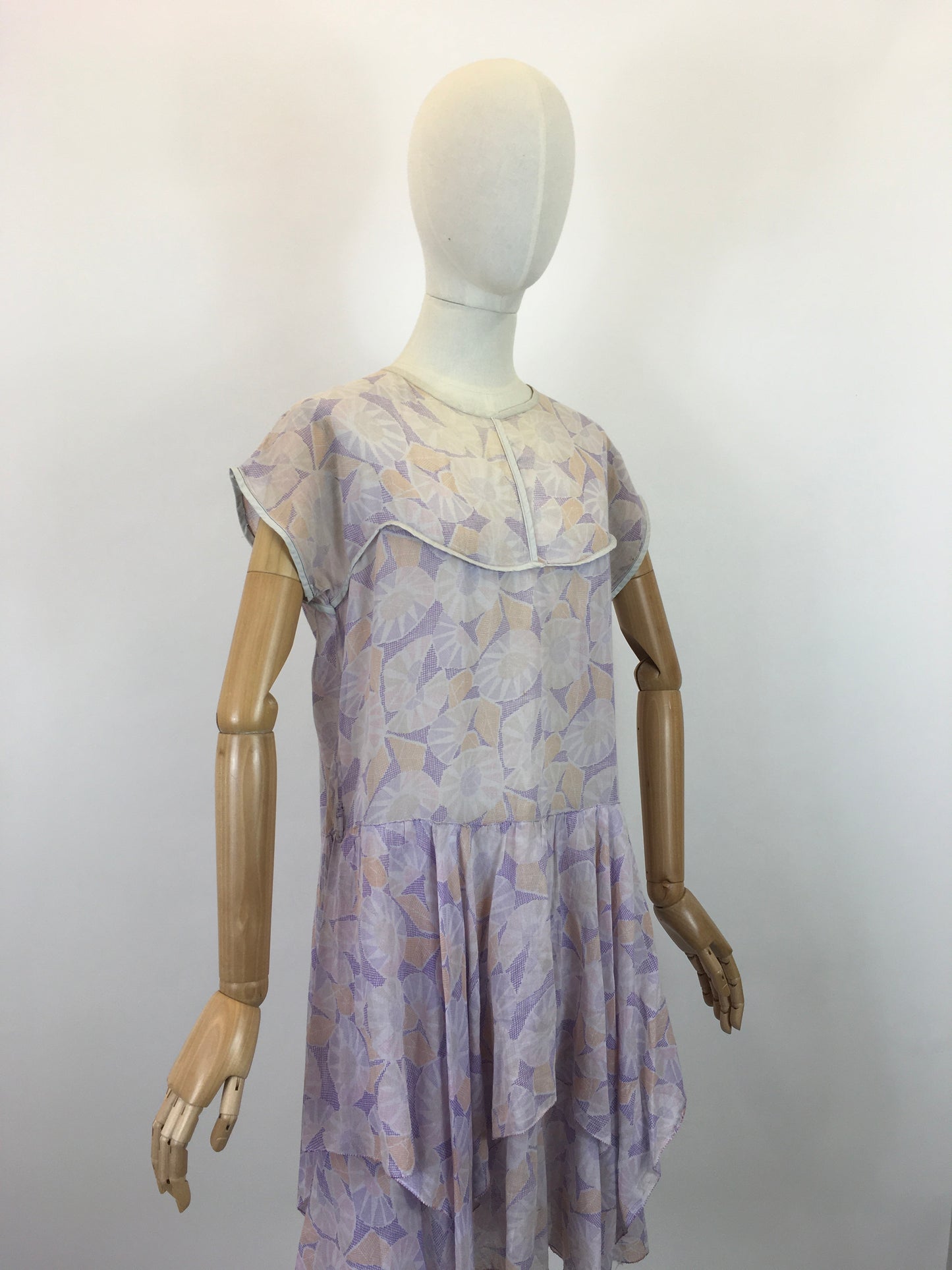 Original 1920's Charming Cotton Lawn Day Dress - In Deco Pastels of Lilacs, Pinks & Orange