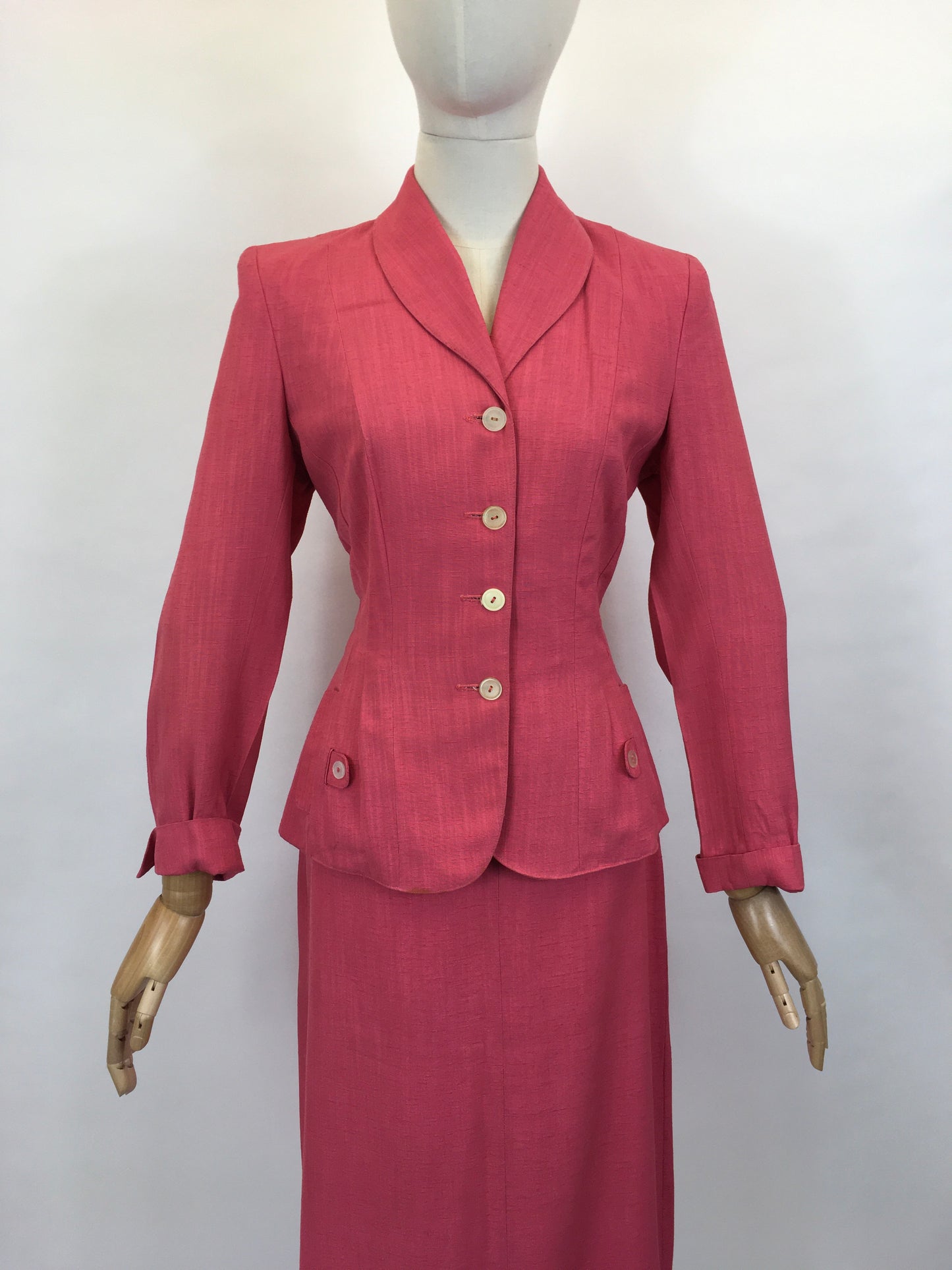 Original 1940’s Fabulous Bubblegum Pink 2pc Suit - In A Gorgeous Linen Fabric