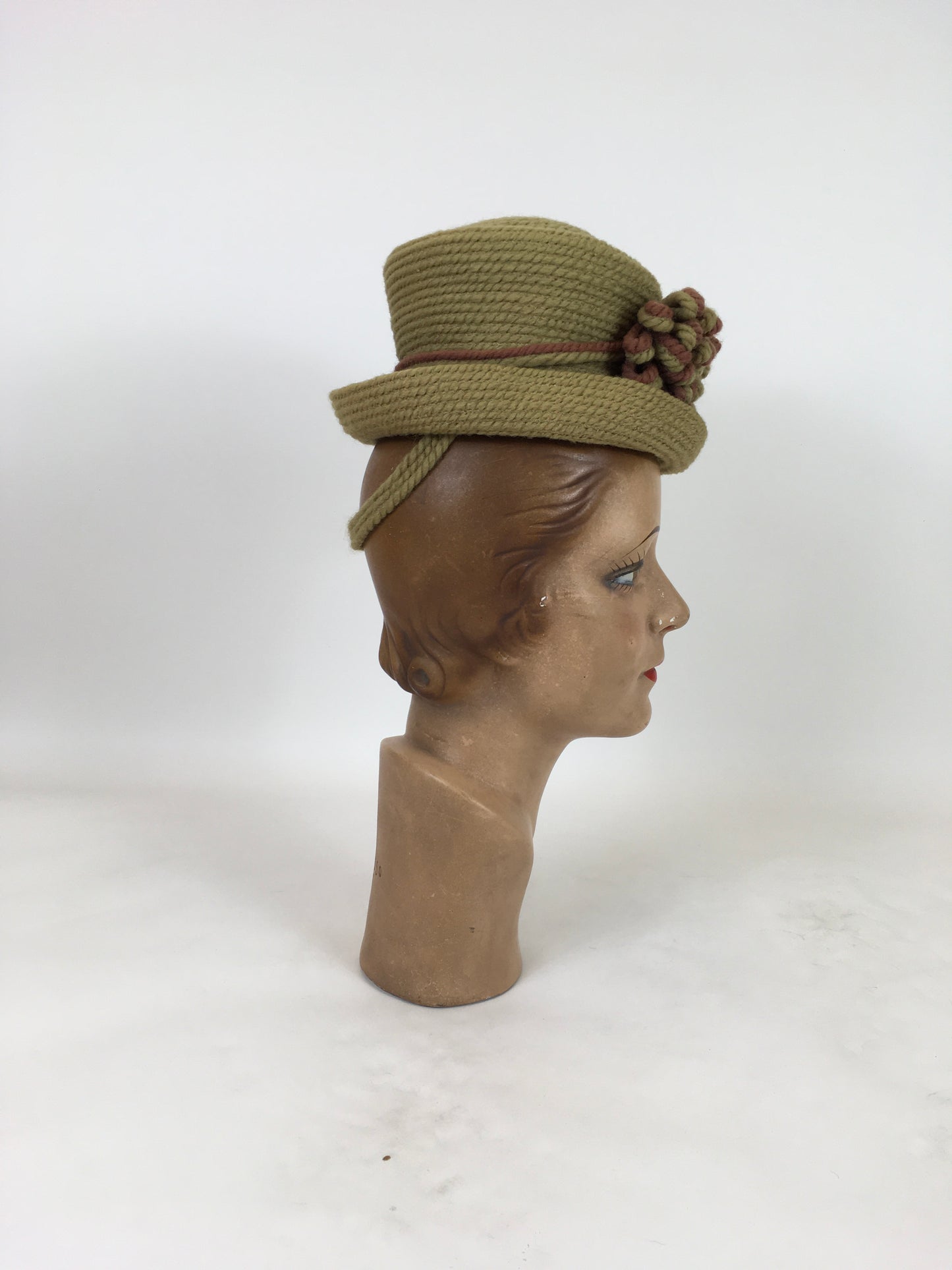 Original 1940's Fabulous Chartreuse and Brown Topper Tilt Hat - By ' Needlepoint Everitt'