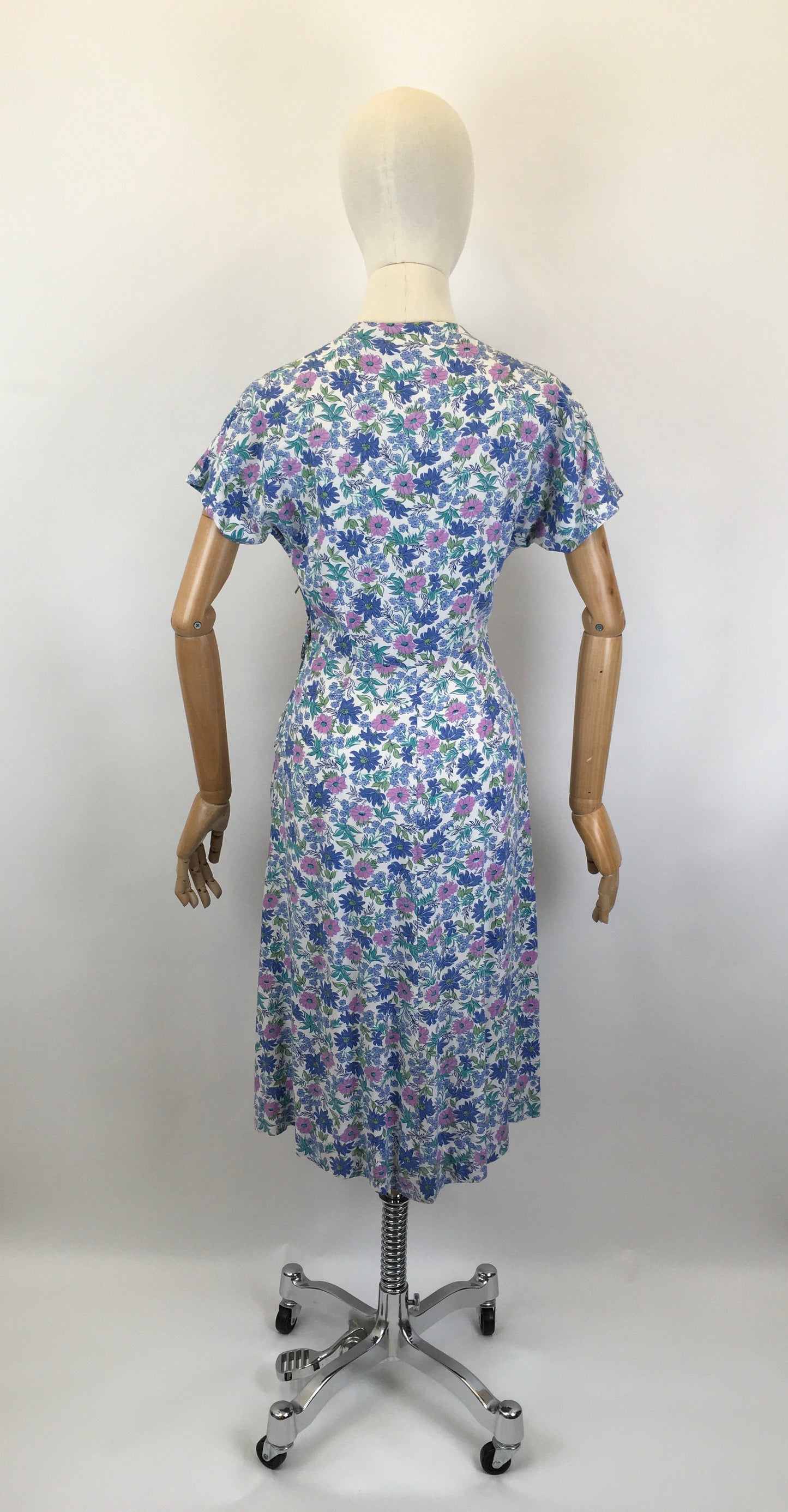 Original 1940’s Gorgeous Floral Cotton Day Dress - In Summertime Blues, Pinks, Purples & Greens