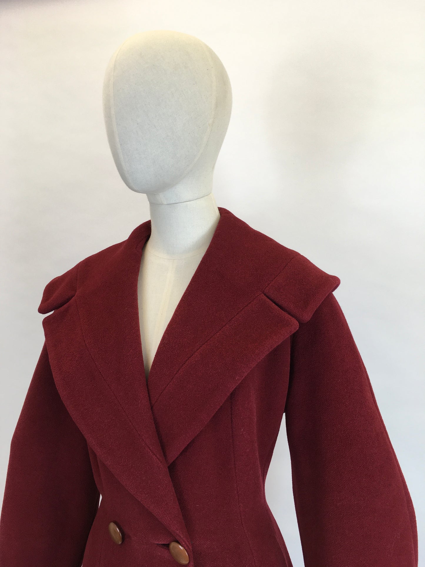 Original 1940’s SENSATIONAL Russet Red Princess Coat - Lovely Shaped Shawl Collar and Cuffs