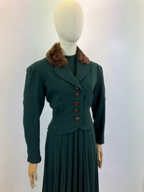 Original spectacular 2pc Dress & Jacket set - in Forest green