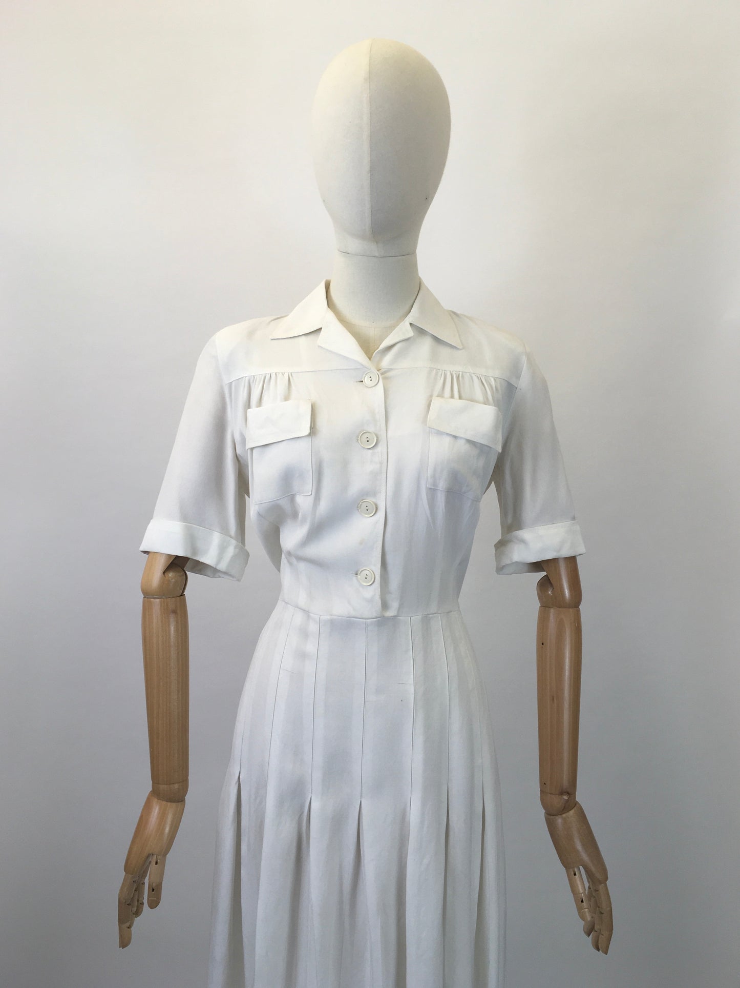 Original 1940’s Fabulous Sportwear Tennis Dress - In A Crisp White Linen With Lovely Details