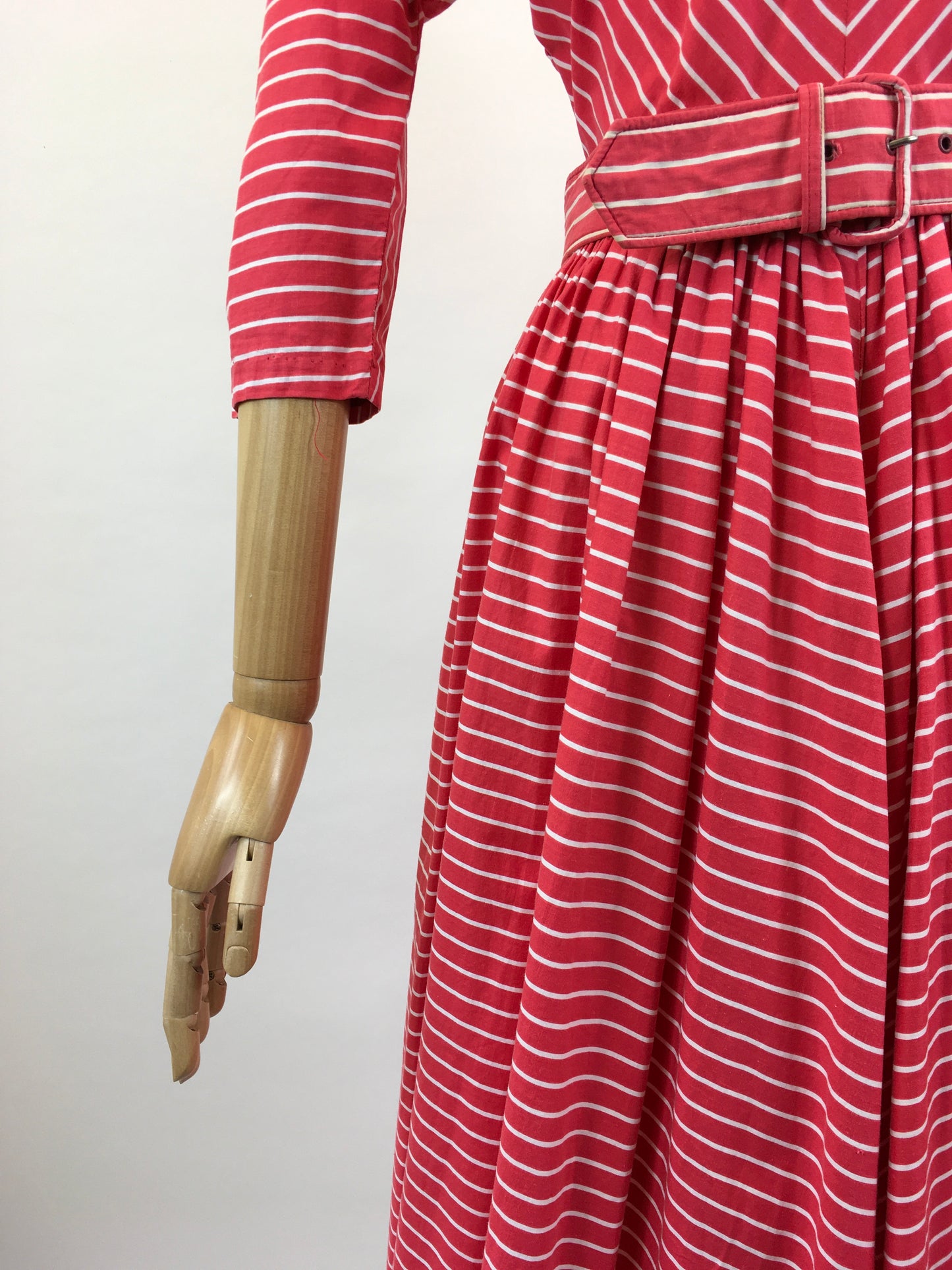 Original early 1950’s Cotton Day Dress - Red/ white