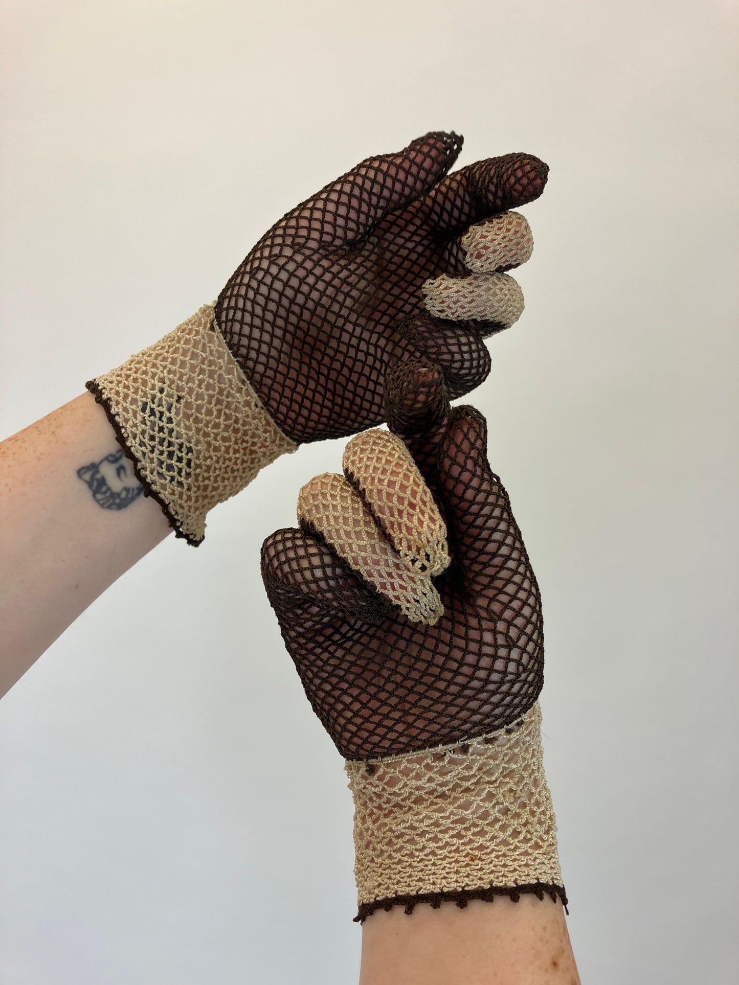 Original 30’s Fabulous Crochet 2tone Gloves - Brown and Cream