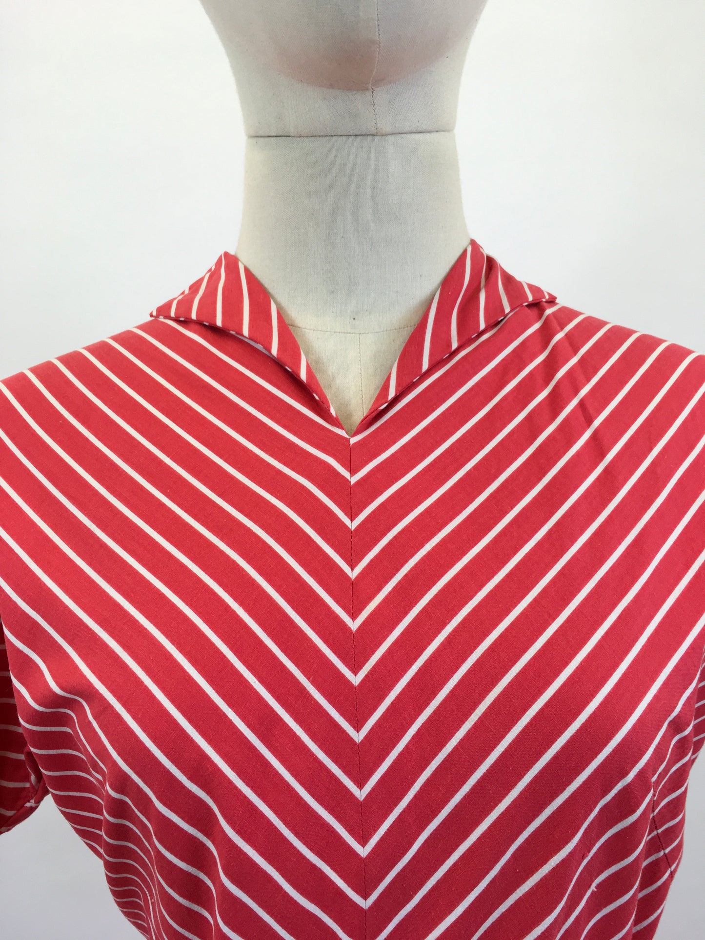 Original early 1950’s Cotton Day Dress - Red/ white