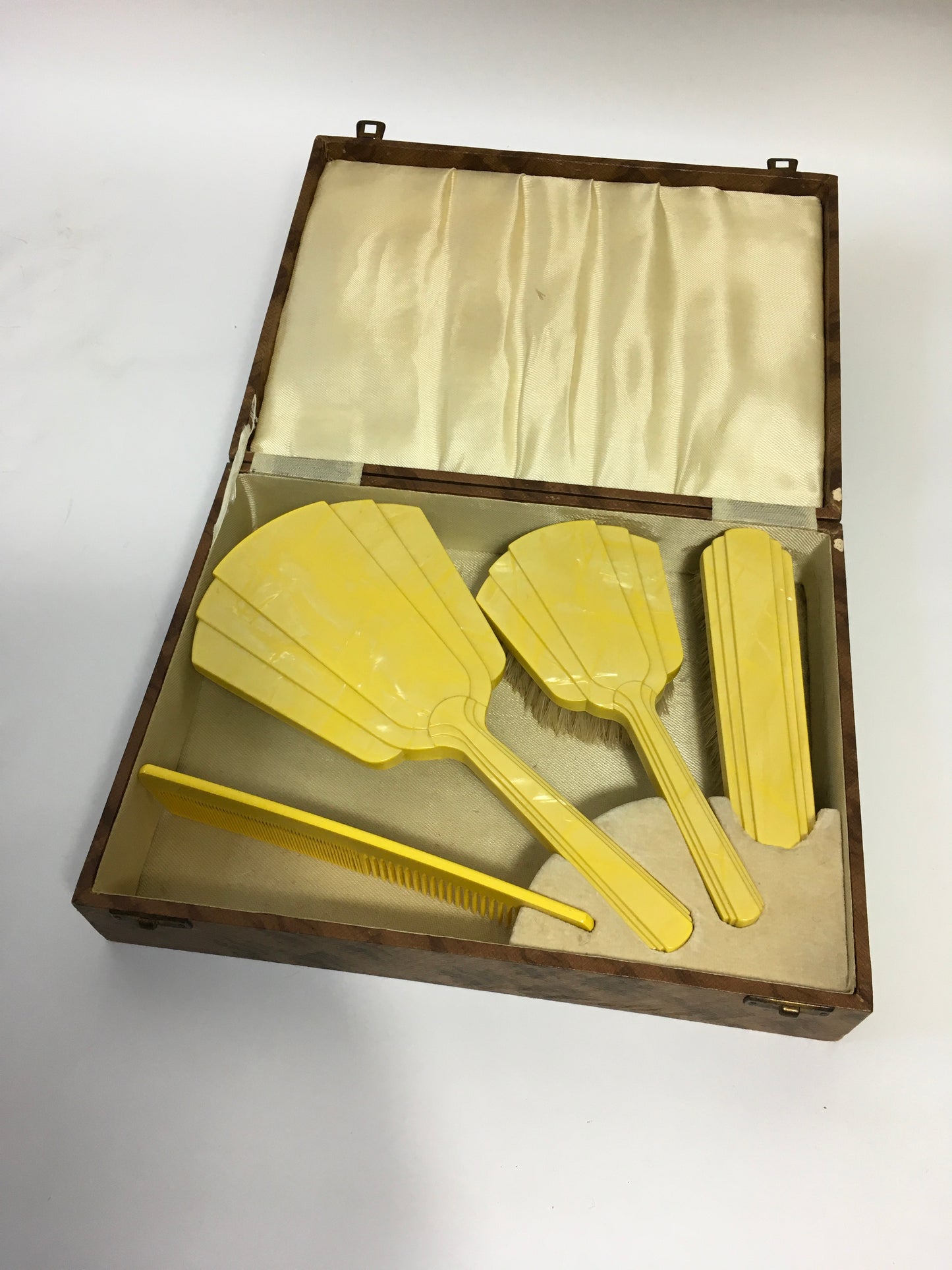 Original  1940’s /50’s Phenolic 4pc  Dressing Table Set - in Canary Yellow marl
