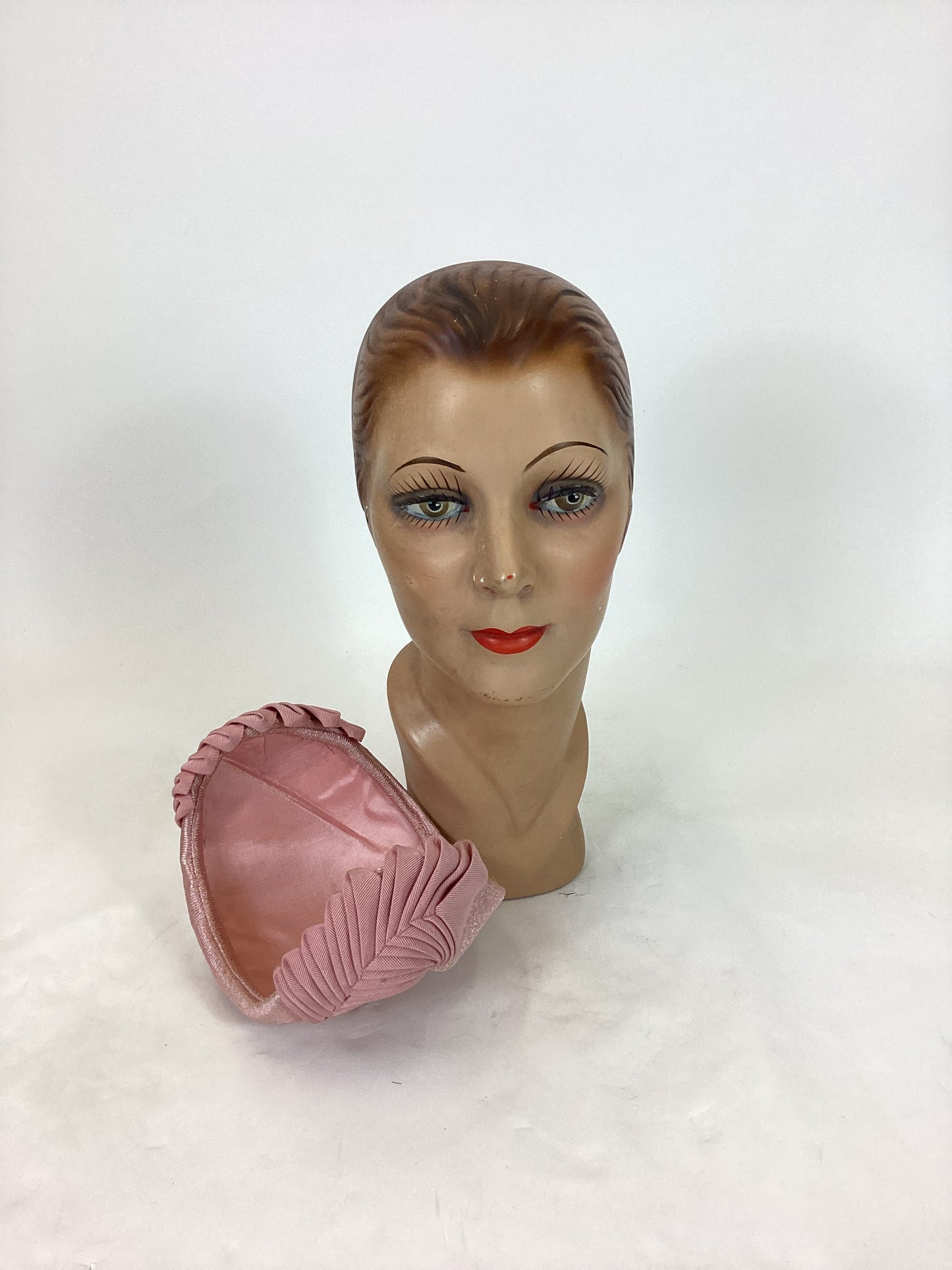 Original Beautiful 1950’s Headpiece - in palest of pink