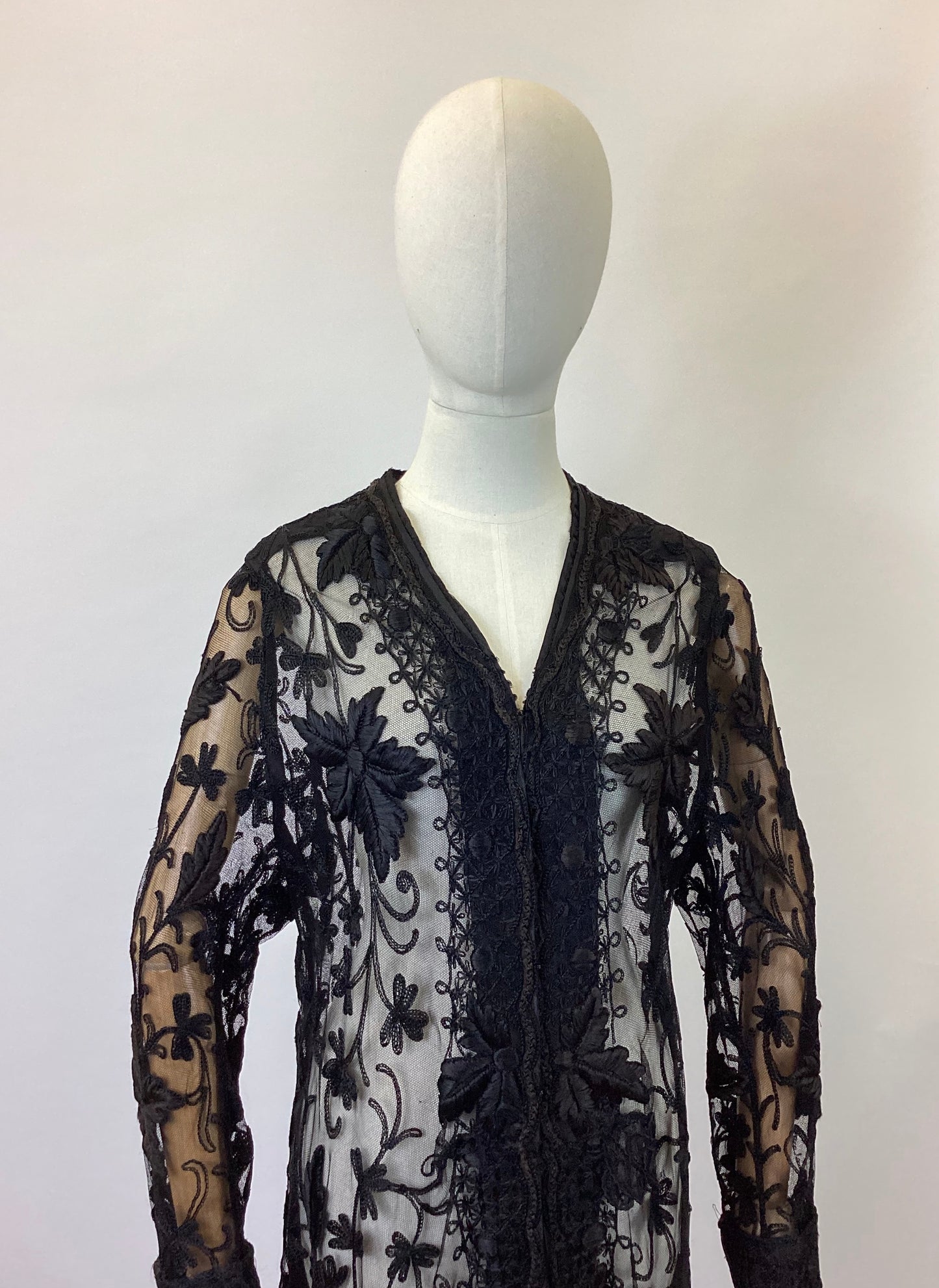 Original 1910’s Exquisite coat - Black Sheer Lace