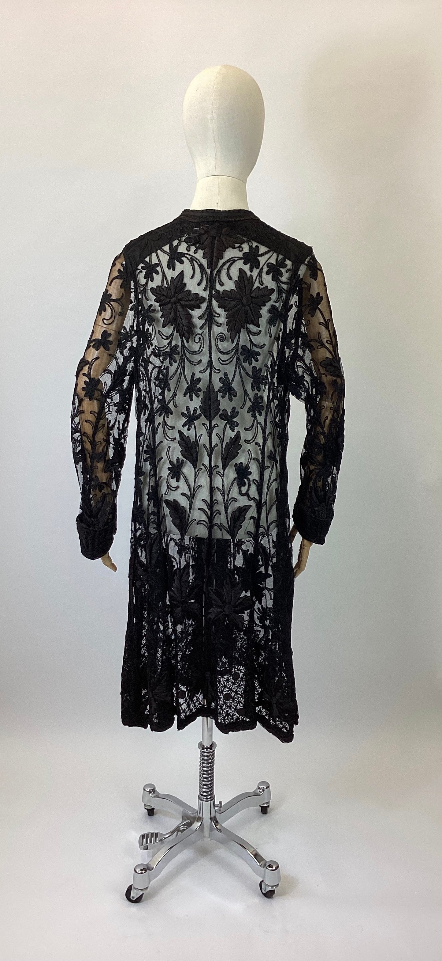 Original 1910’s Exquisite coat - Black Sheer Lace