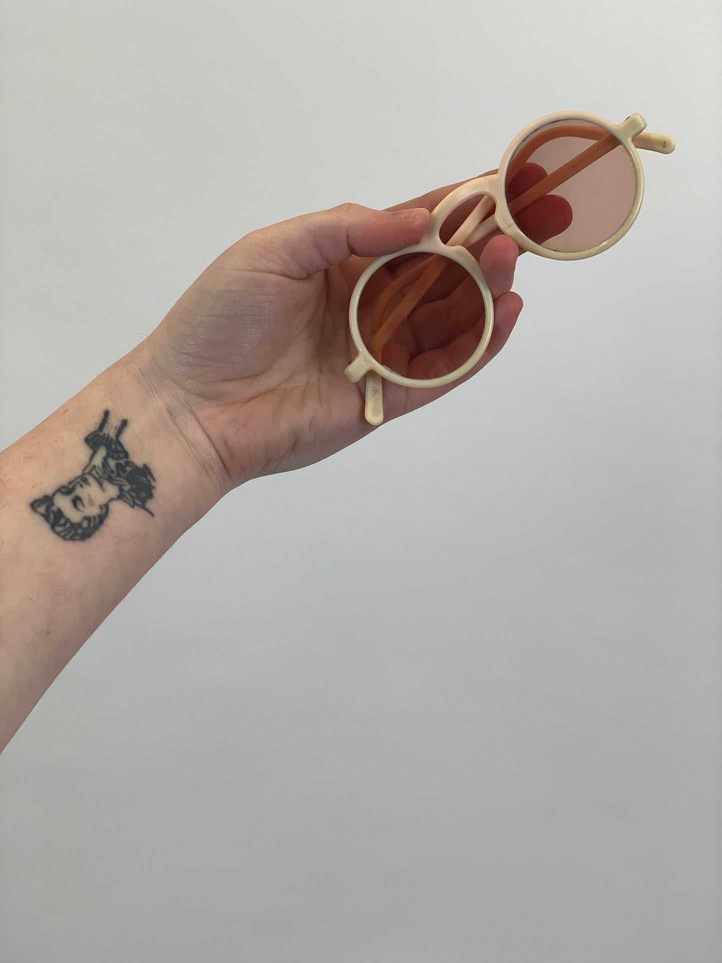 Original 1940’s tinted sunglasses - cream