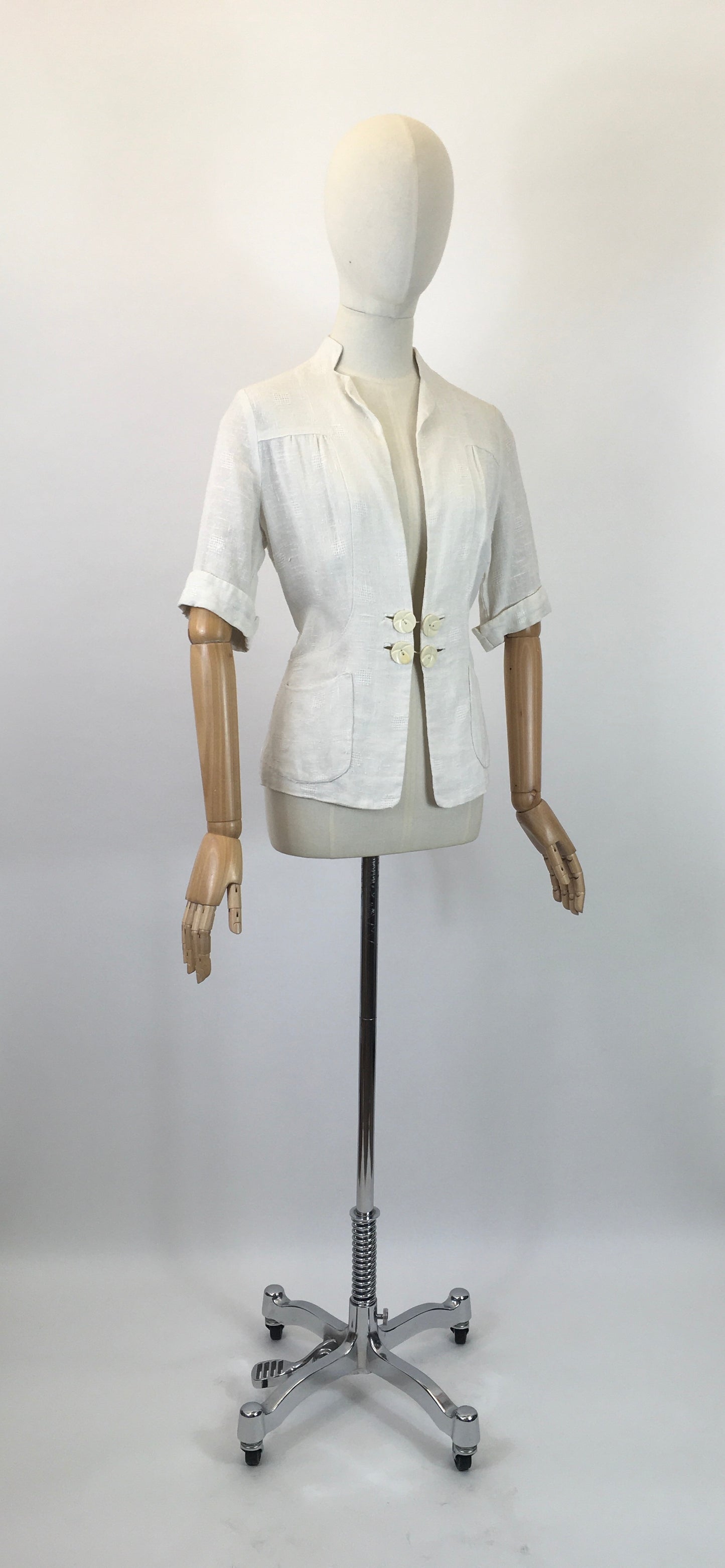 Original 1930’s Exquisite Linen Summer Jacket - In A Textured Off White Linen