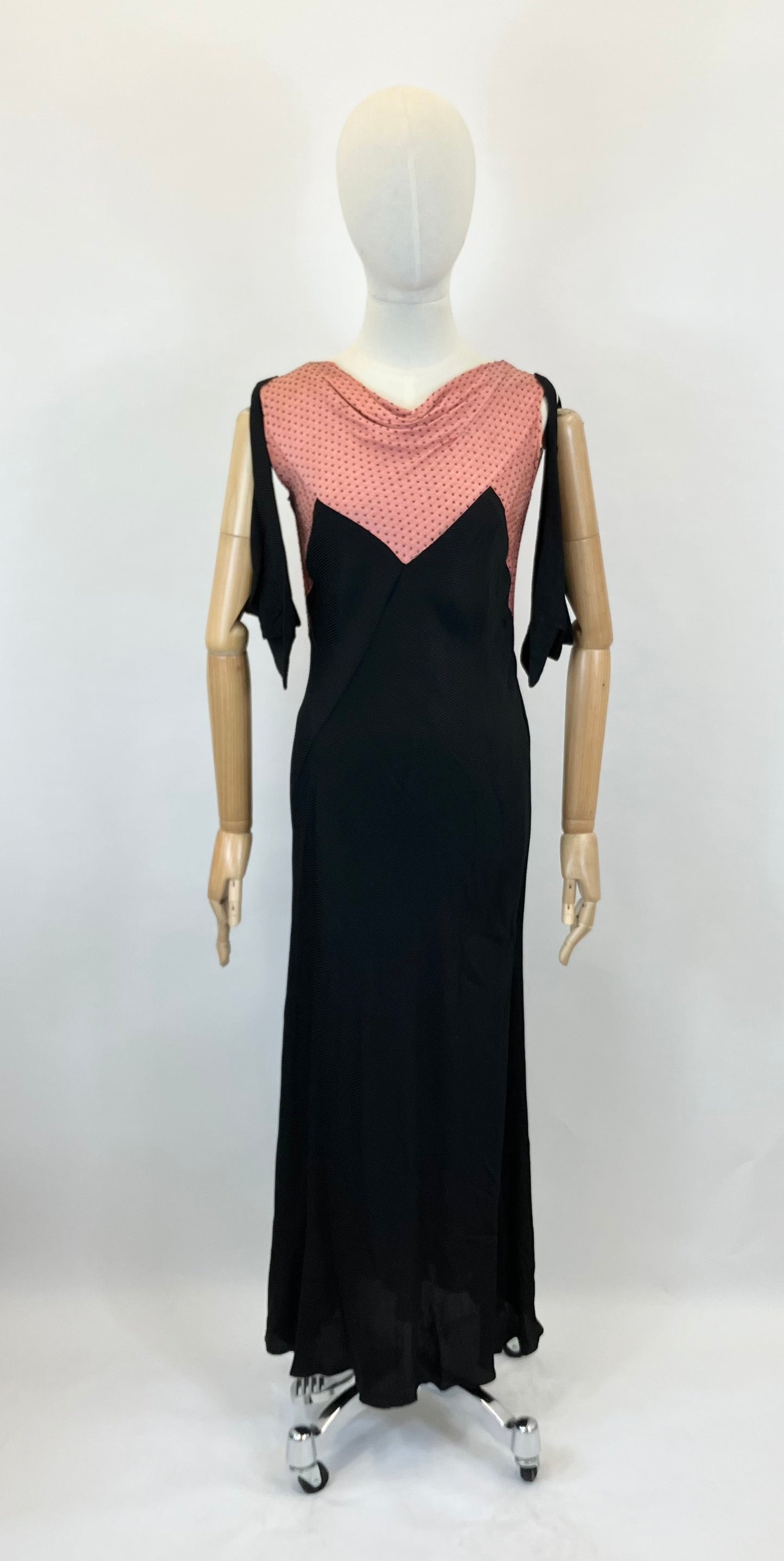 Original 1930’s  Beautiful Evening dress - Black & Pink