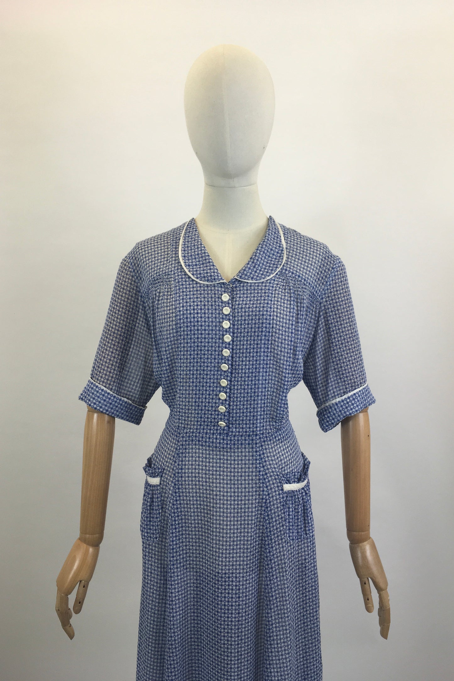 Original Late 30’s / Early 40’s Gorgeous Day dress - in Royal Blue / White gingham