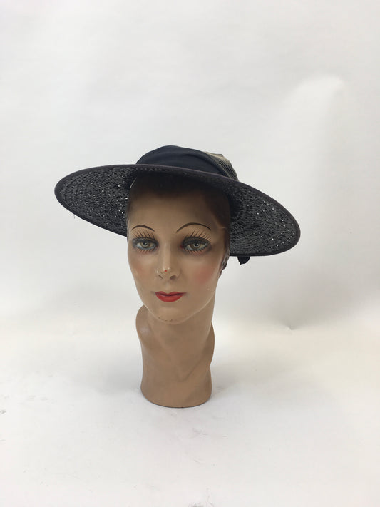 Original 1940’s Fabulous Straw Hat - in Navy