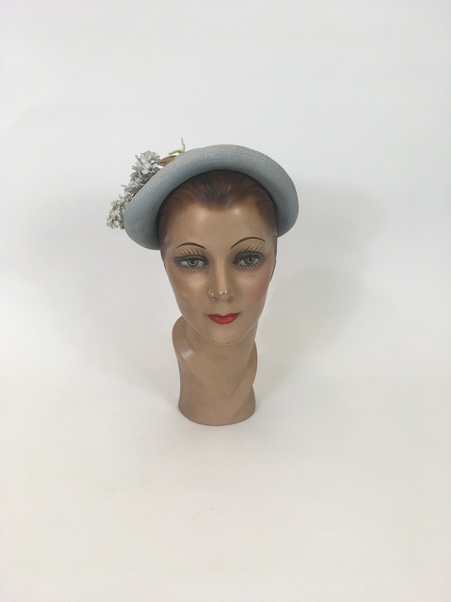 Original 1930’s Gorgeous  Fine Natural Straw Hat - In Pale Blue with Floral Millinery