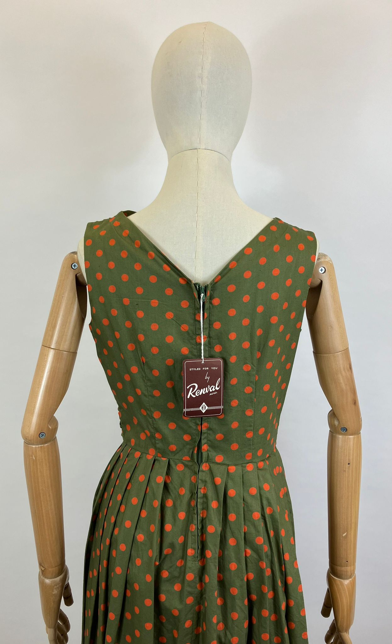 Original 1950’s Deadstock Polka Dot Dress - in Dark Green / Cinnamon dots