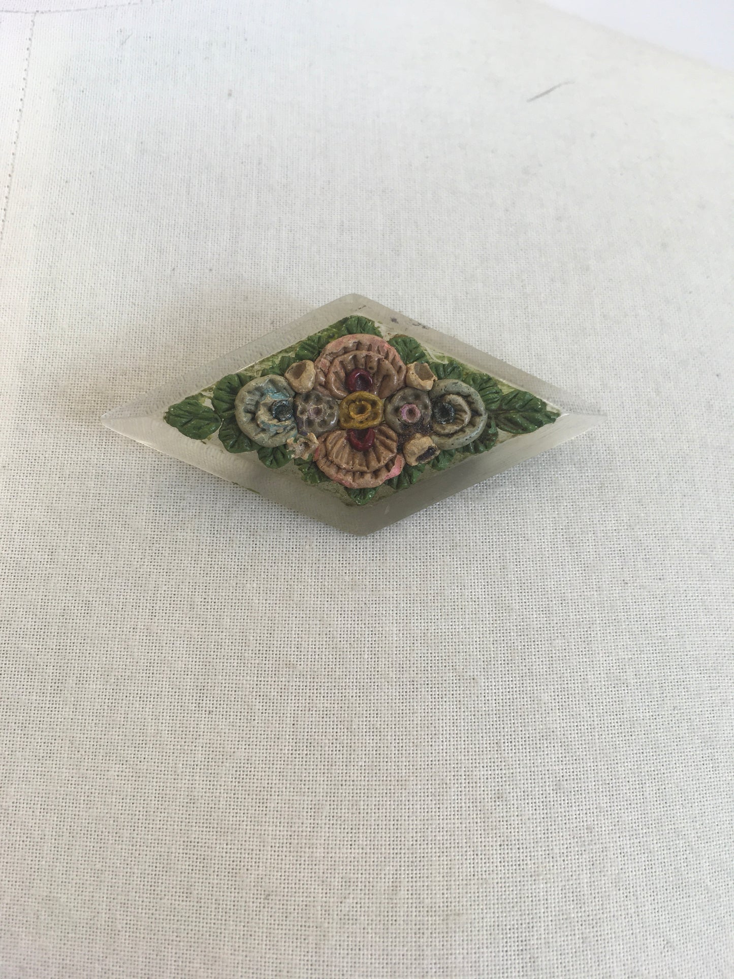 Original 1930’s Gorgeous Lucite Brooch - Embossed flowers