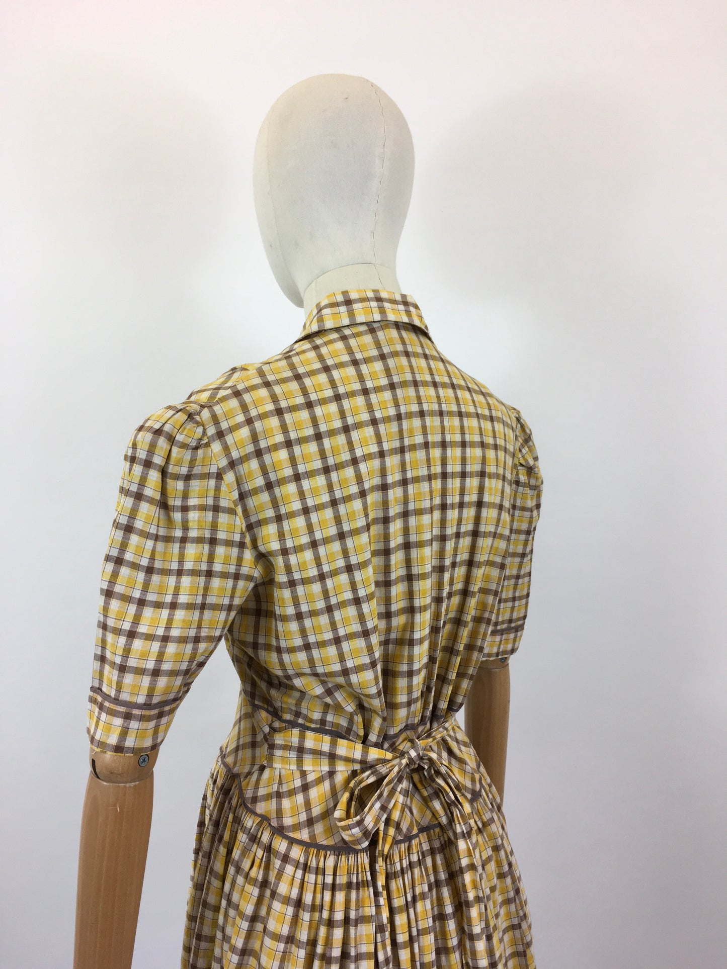 Original CC41 1940’s Gorgeous Plaid Dress - Brown and Yellow