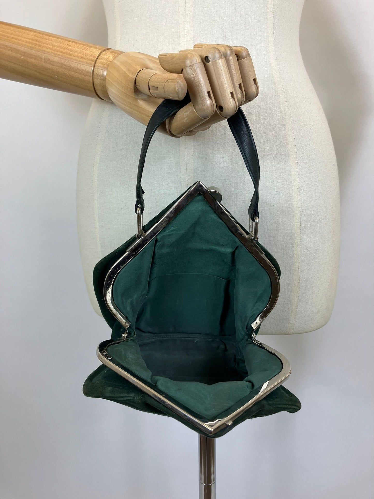 Original 1930’s Fabulous Suede Handbag - deep dark Green