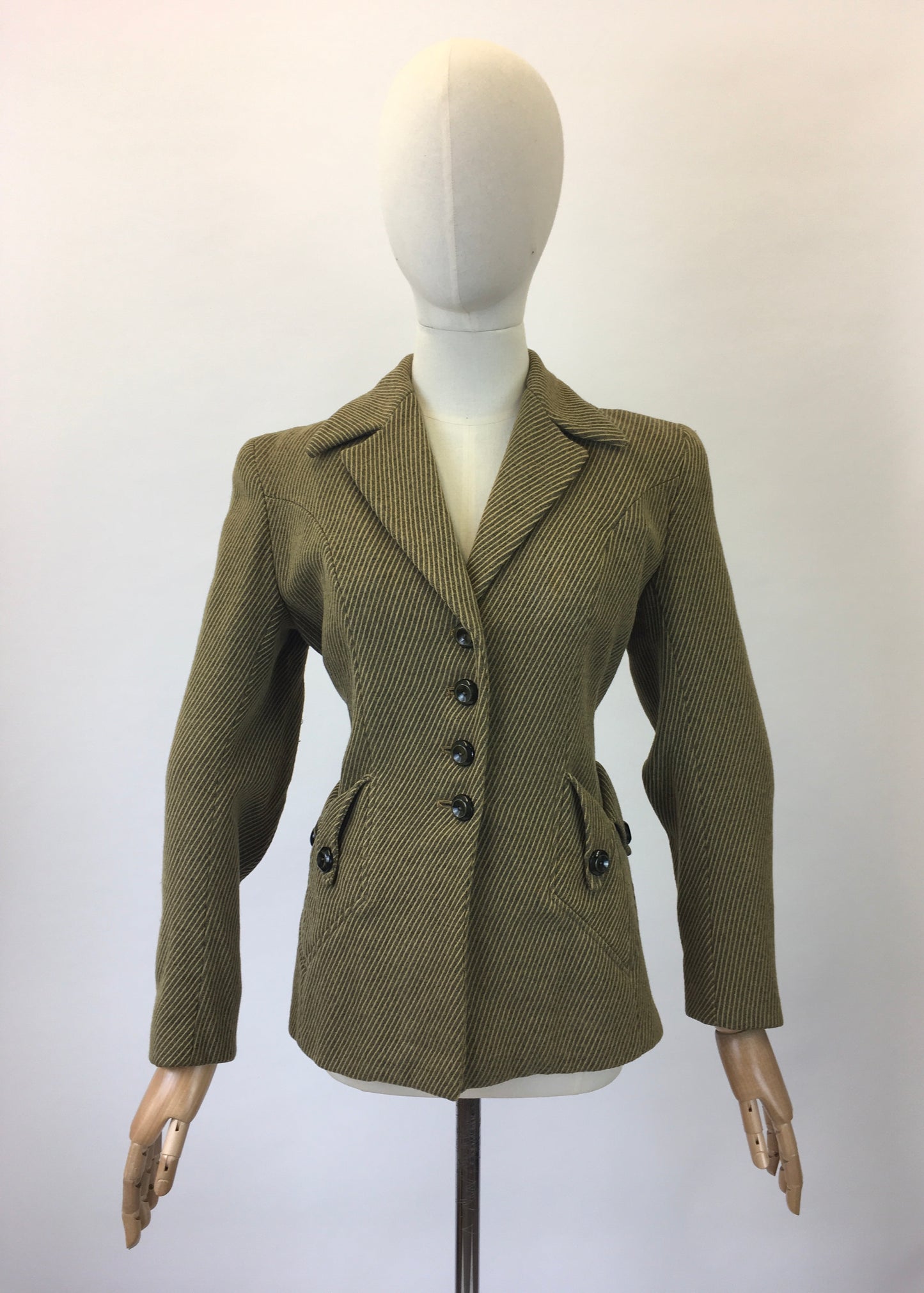 Original 1940's Stunning CC41 label Jacket - in Grey/lime pinstripe with exquisite details.